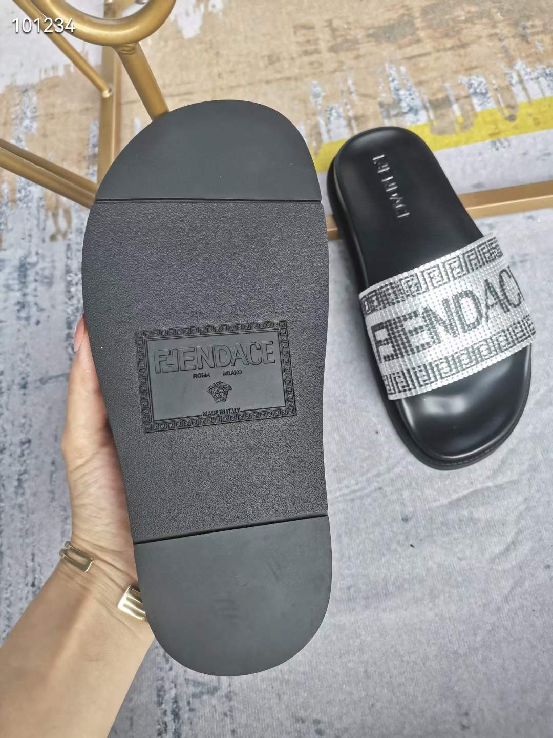 Men Women F*endi Top Sandals