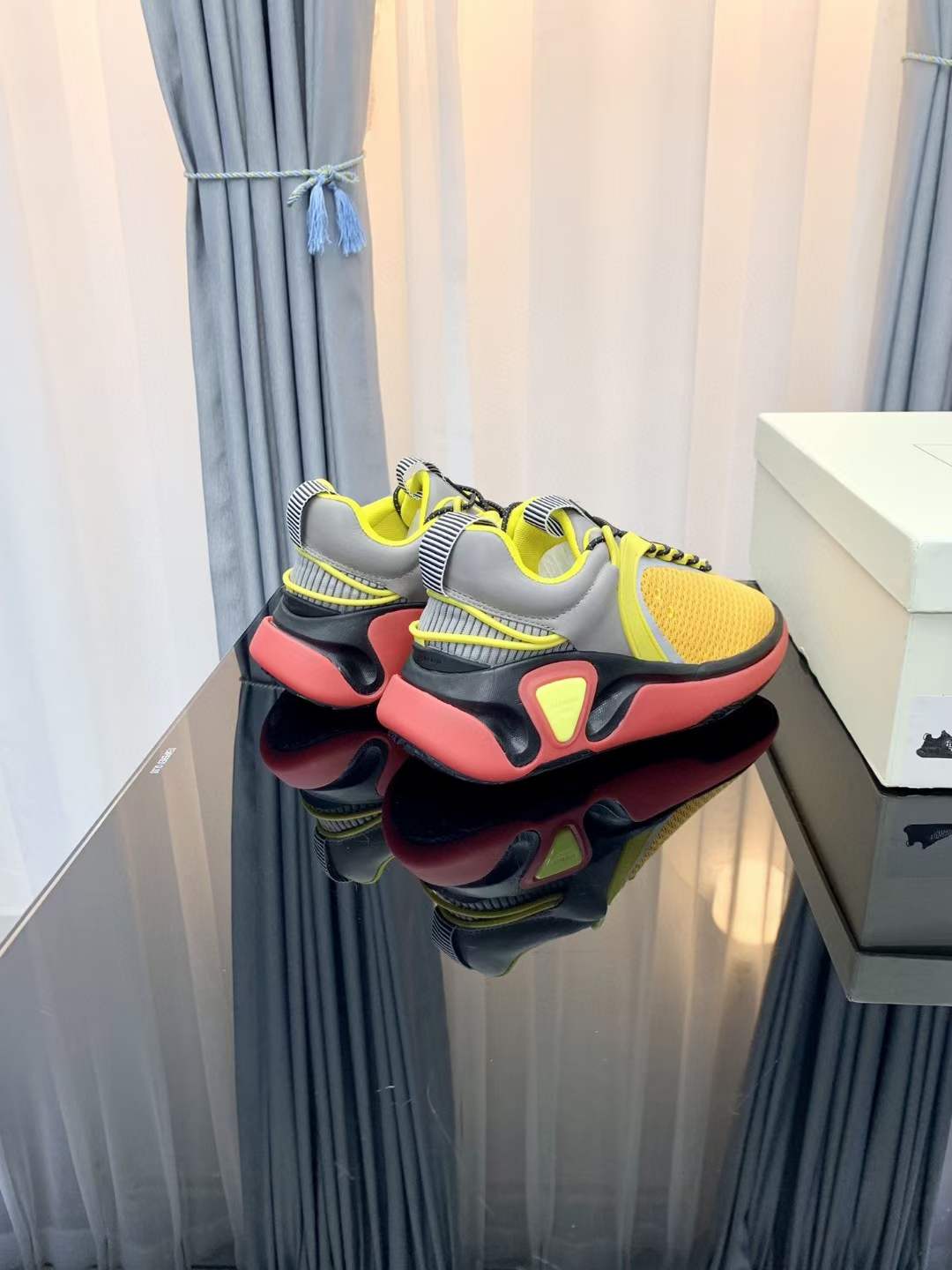 Men Women B*almain Top Sneakers