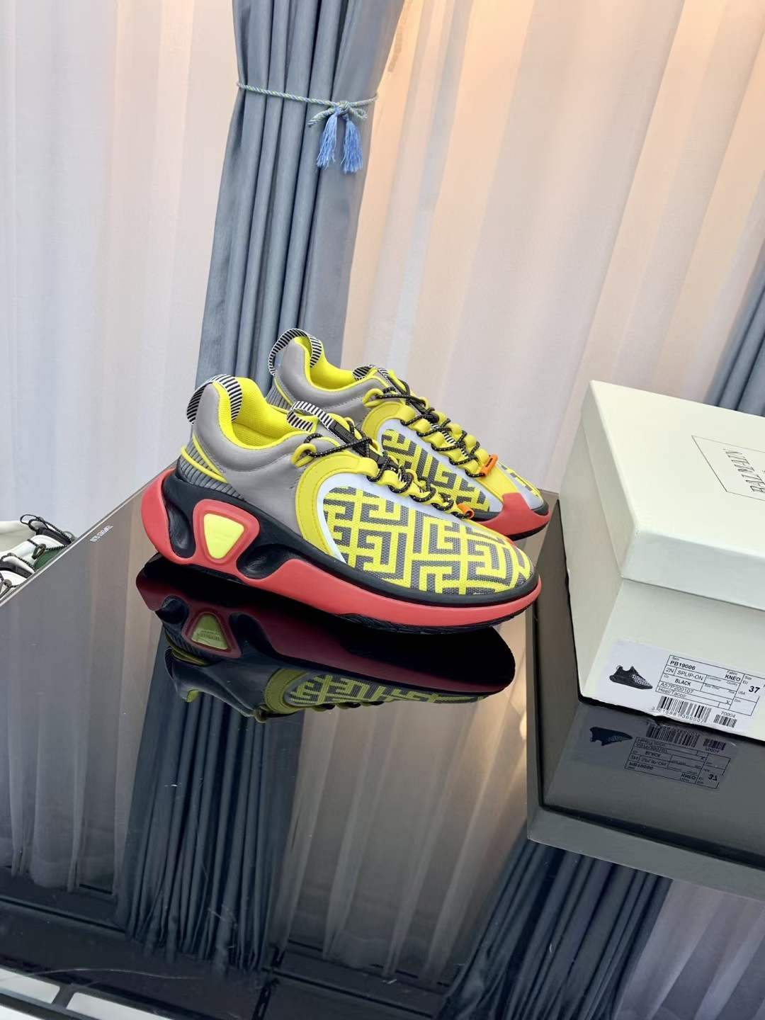 Men Women B*almain Top Sneakers