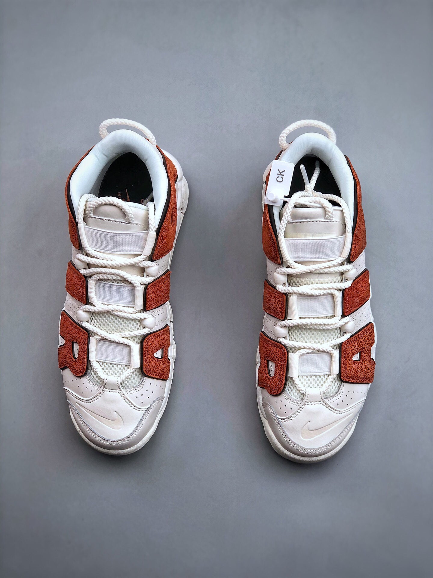 Nike air more uptempo 96