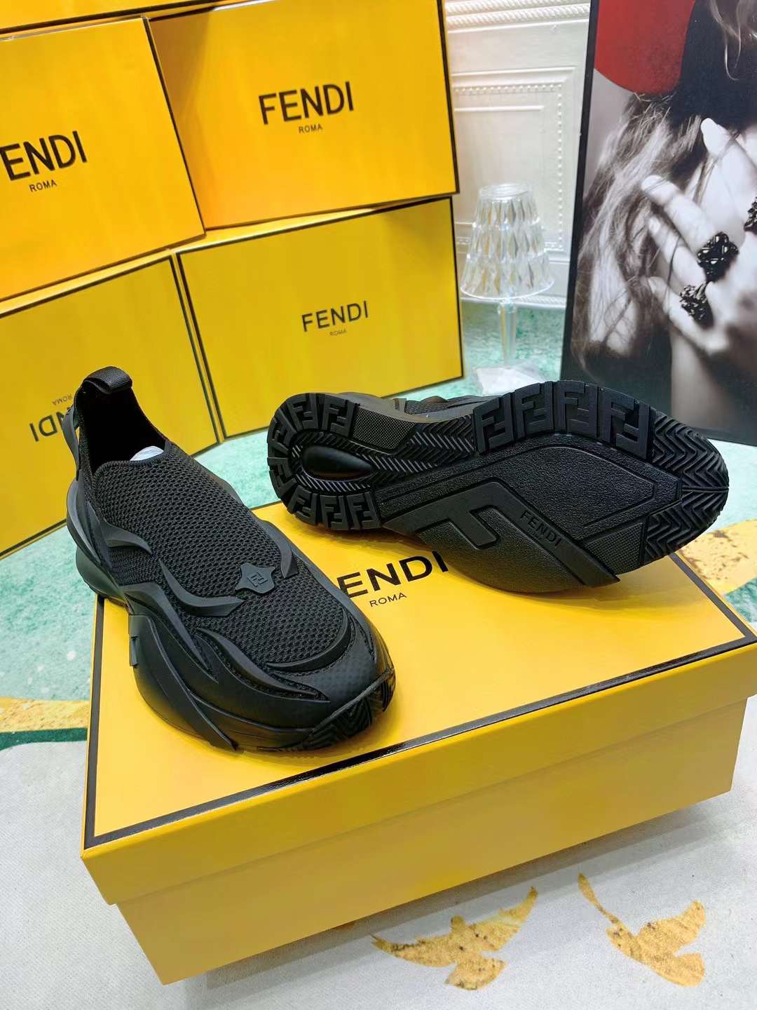Men Women F*endi Top Sneaker ( )