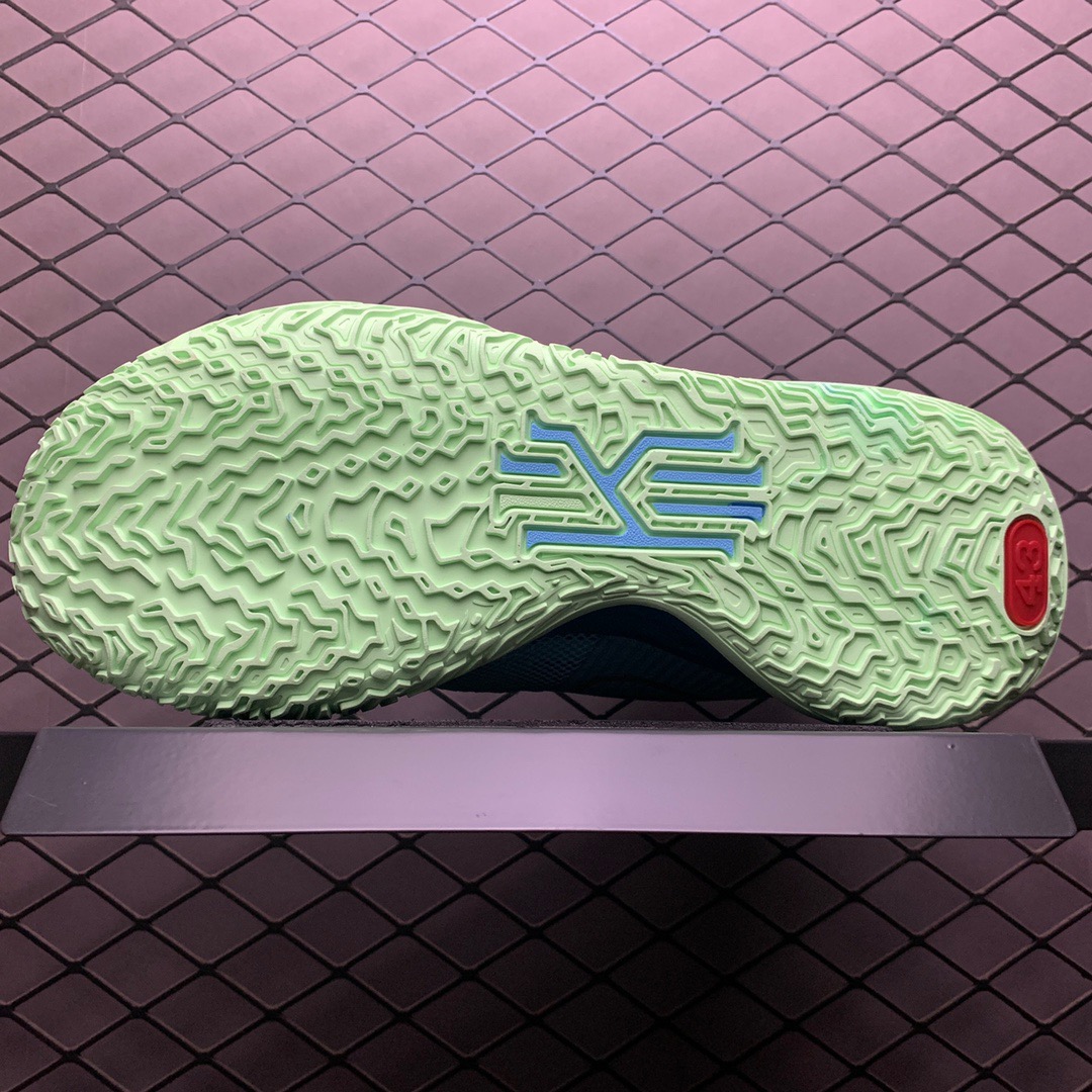 NIKE Kyrie 7 DC0588-400