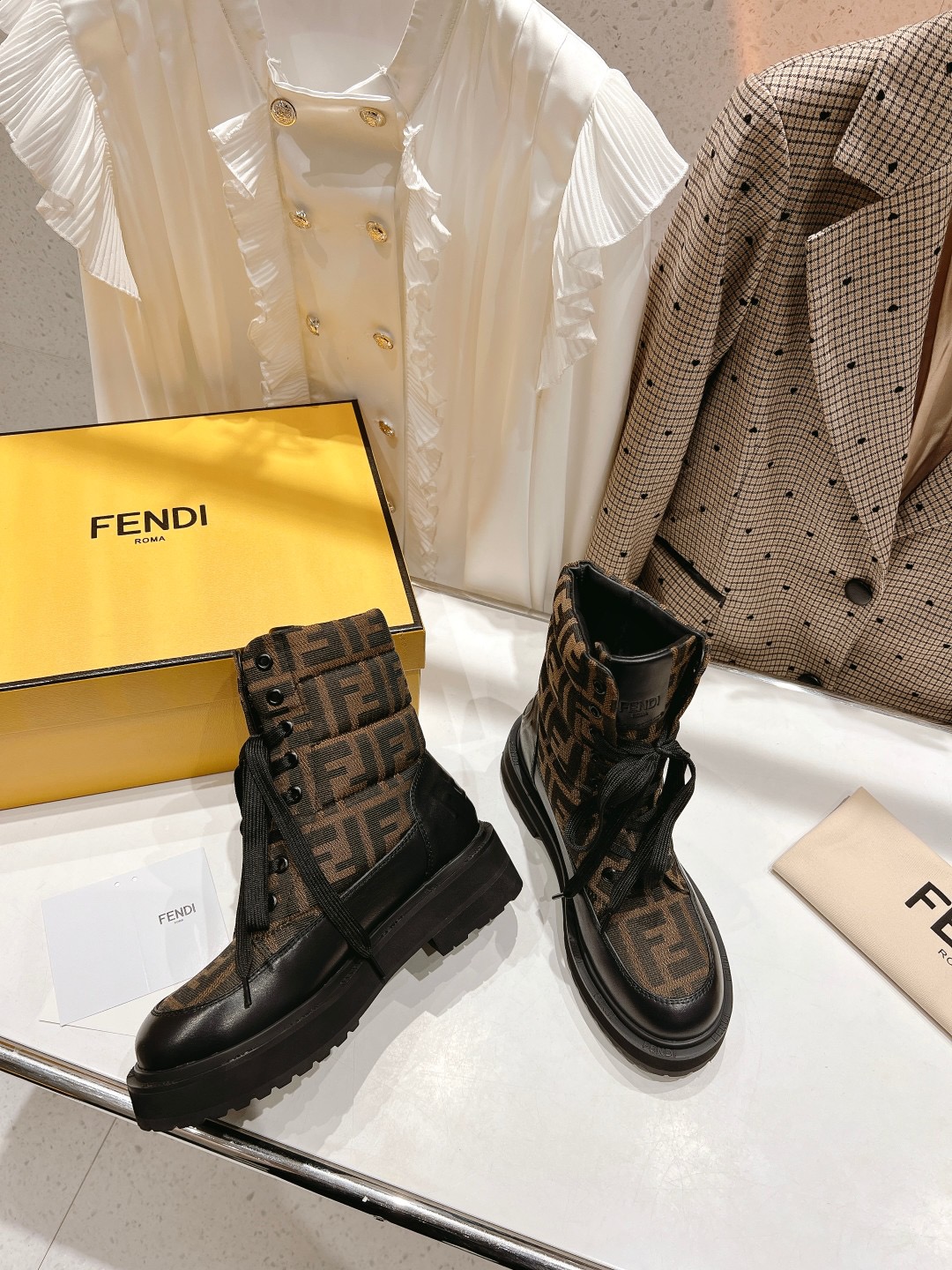 Women F*endi Top Boots Maikesneakers