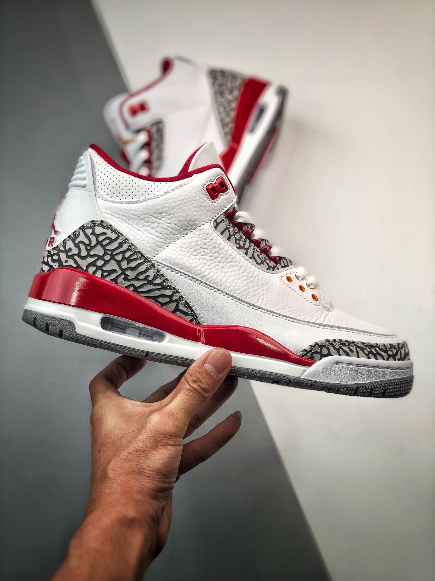 NIKE Air Jordan 3