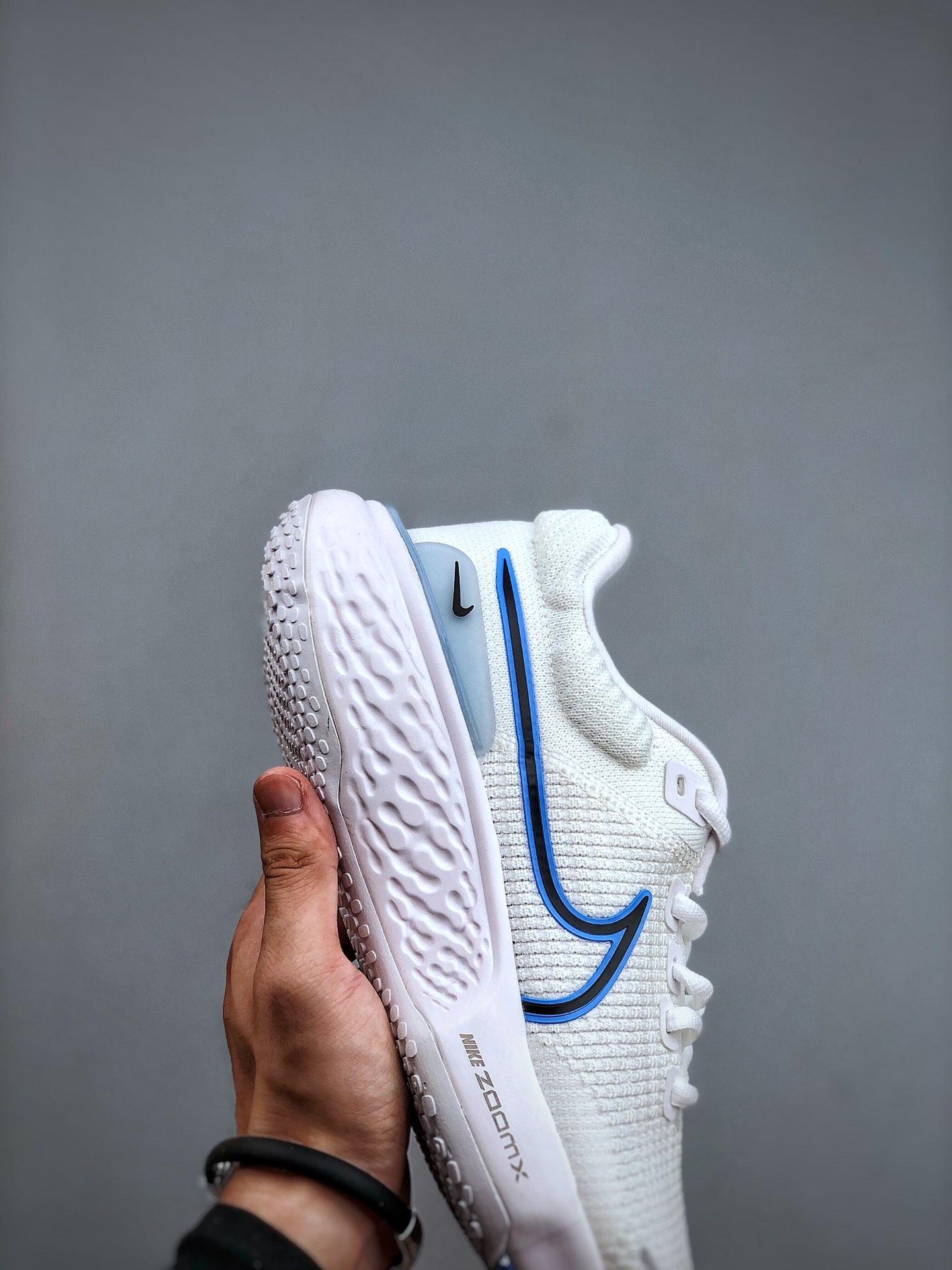 Men Women Nike zoomx invincible run fk