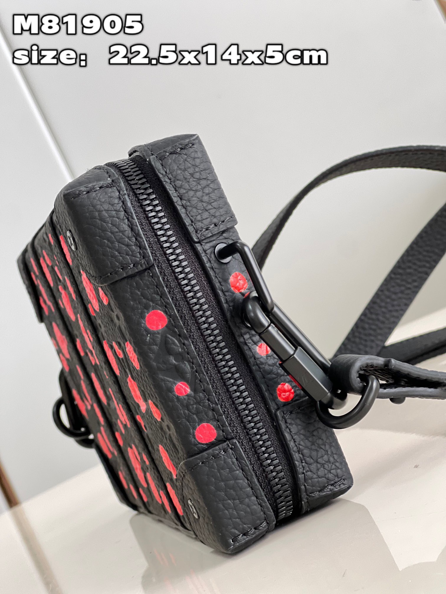 L*ouis V*uitton Top Bag