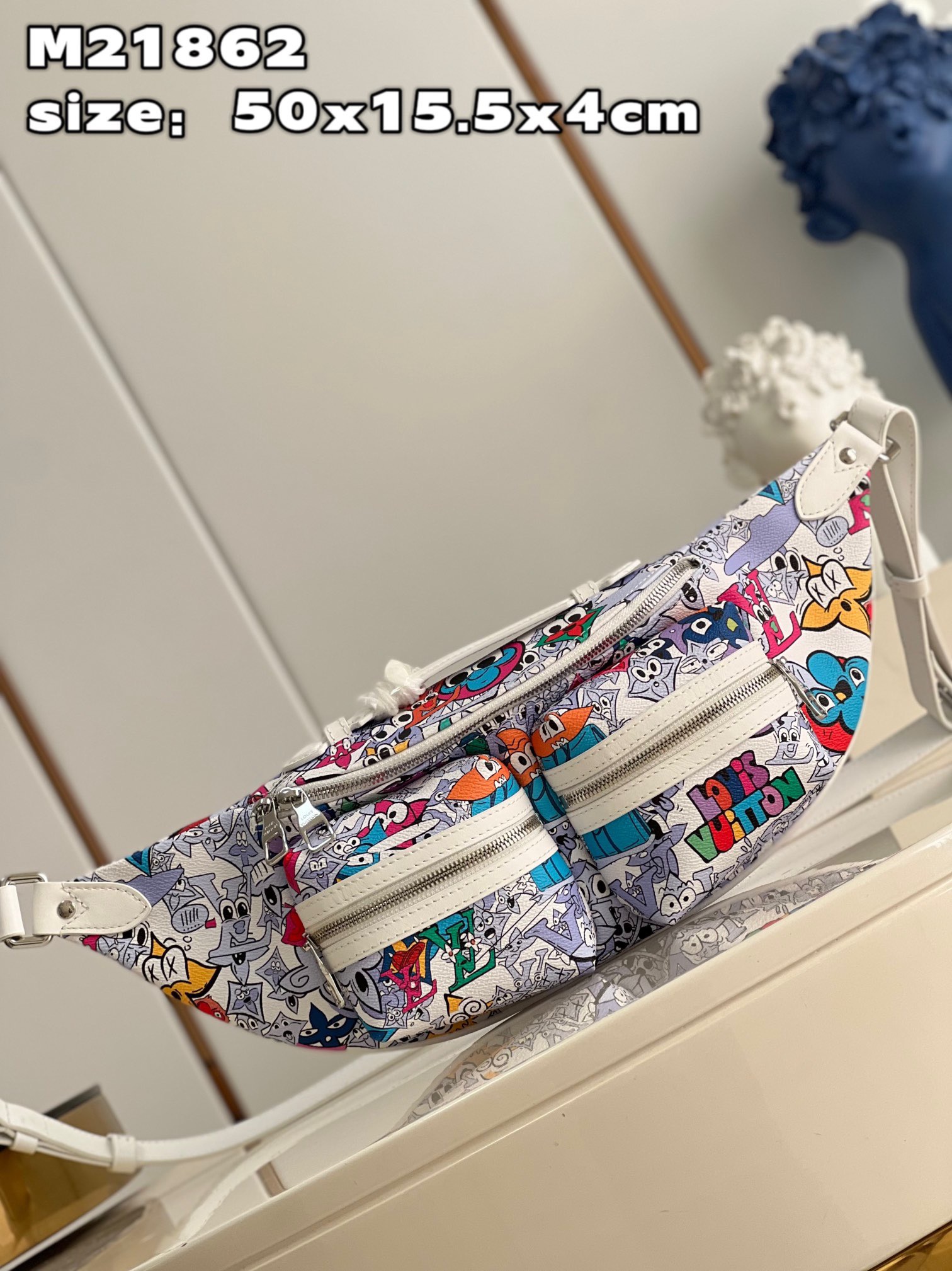 L*ouis V*uitton m21862 bumbag Top Bag