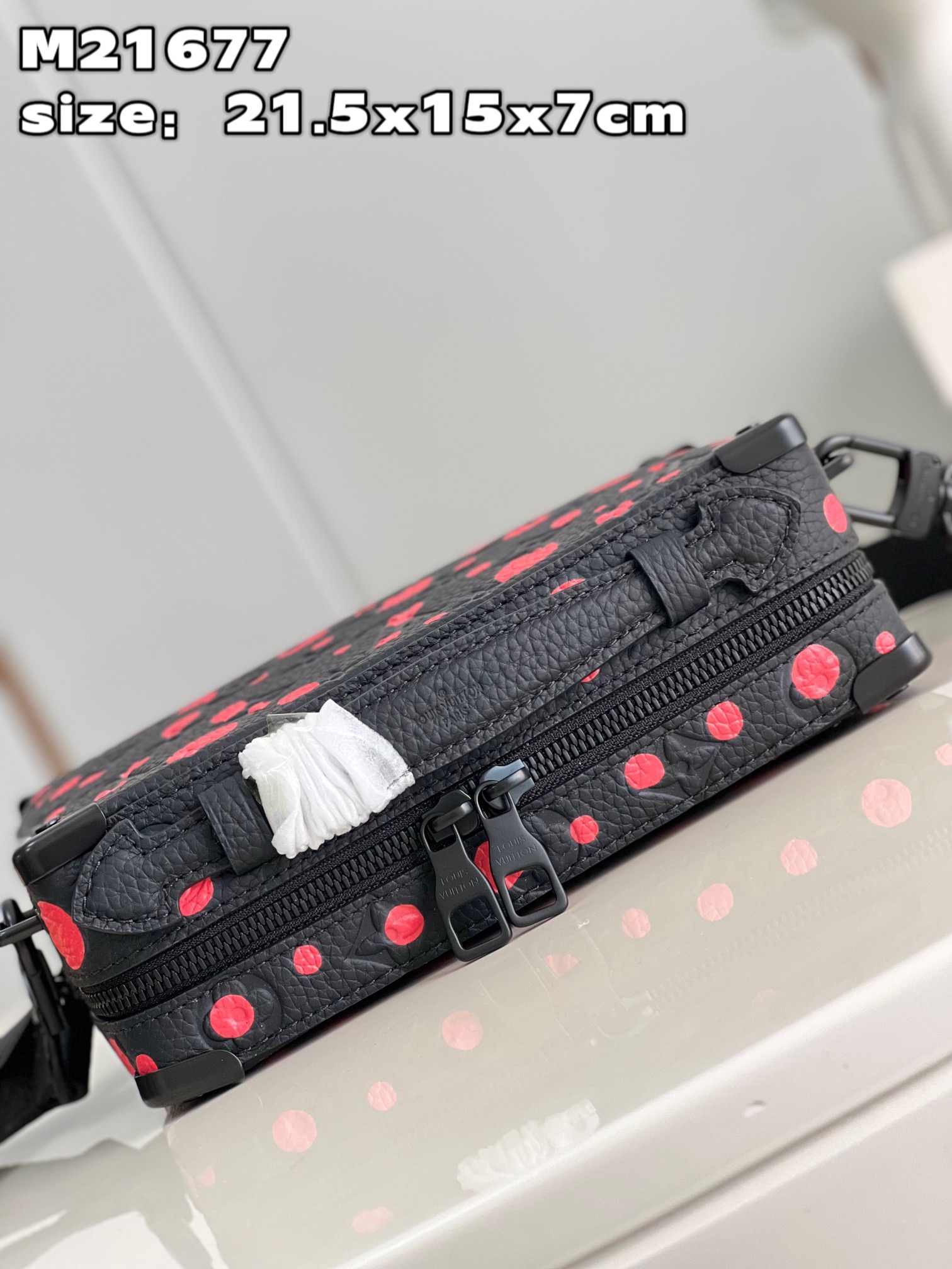 L*ouis V*uitton Top Bag