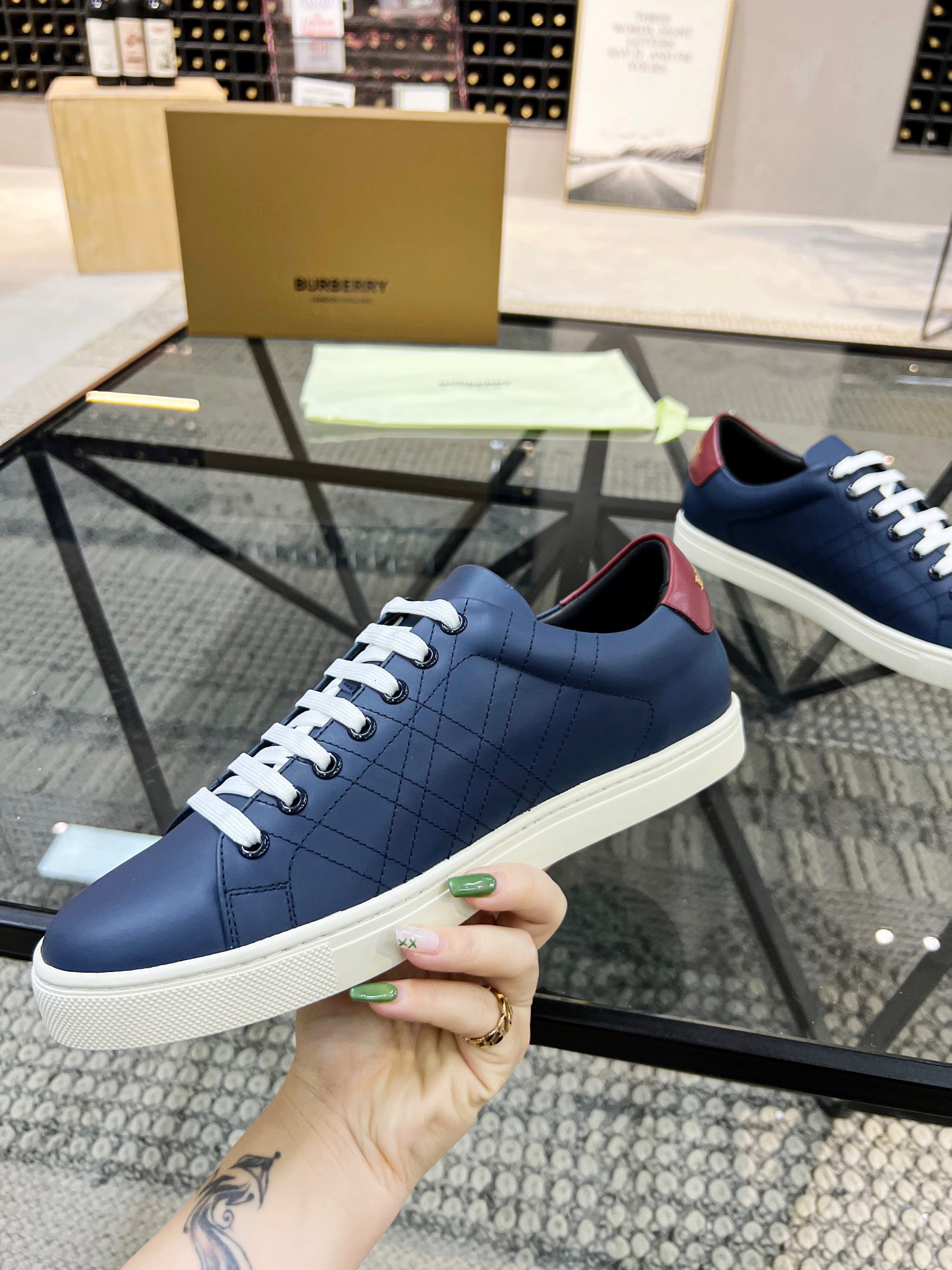 Men B*rberry Sneaker ()