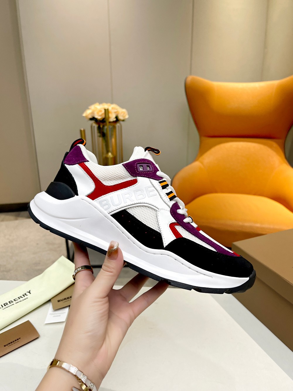 Men B*rberry Sneaker ()