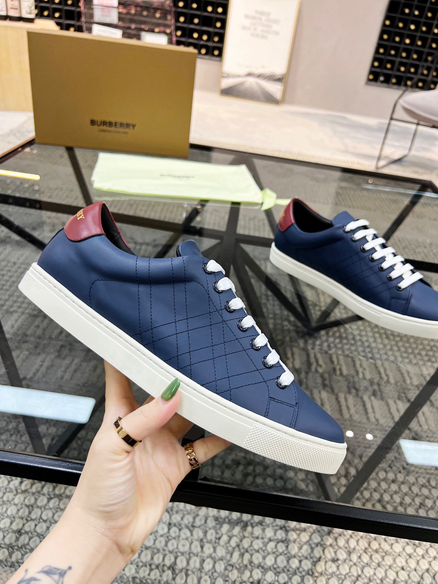 Men B*rberry Sneaker ()