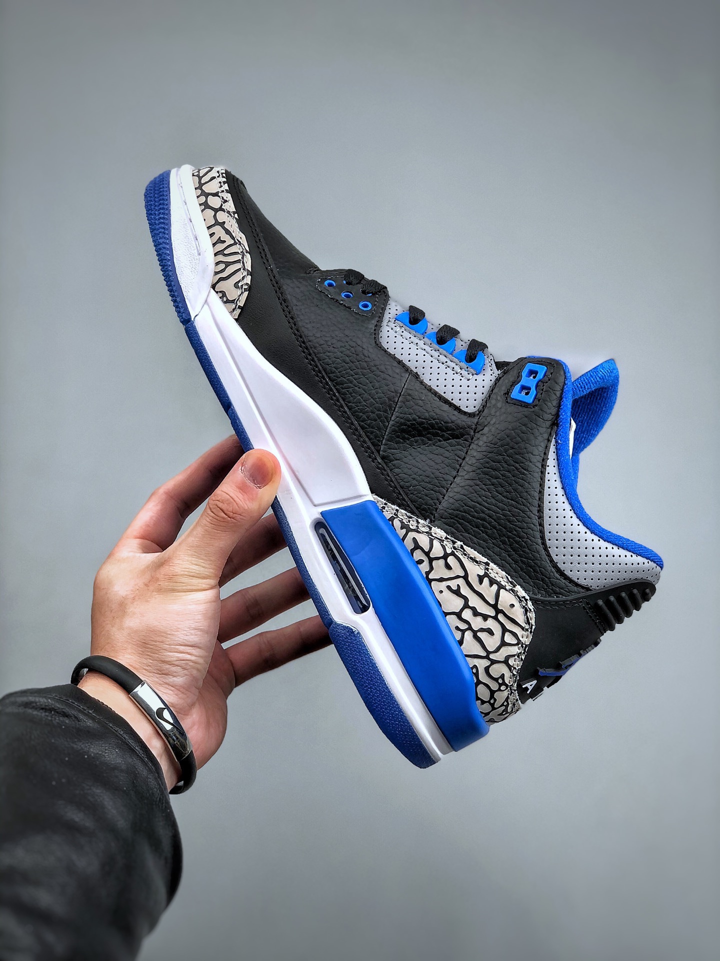 NIKE Air Jordan 3