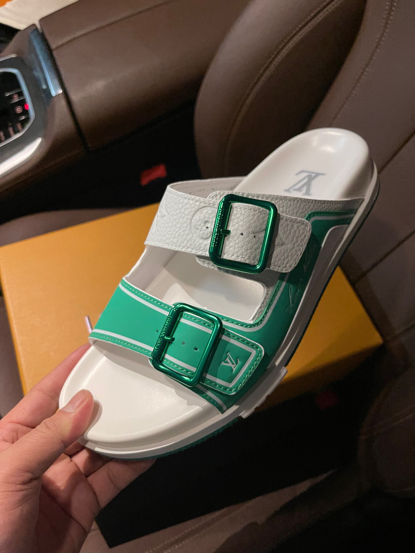 Men L*ouis V*uitton Top Slippers