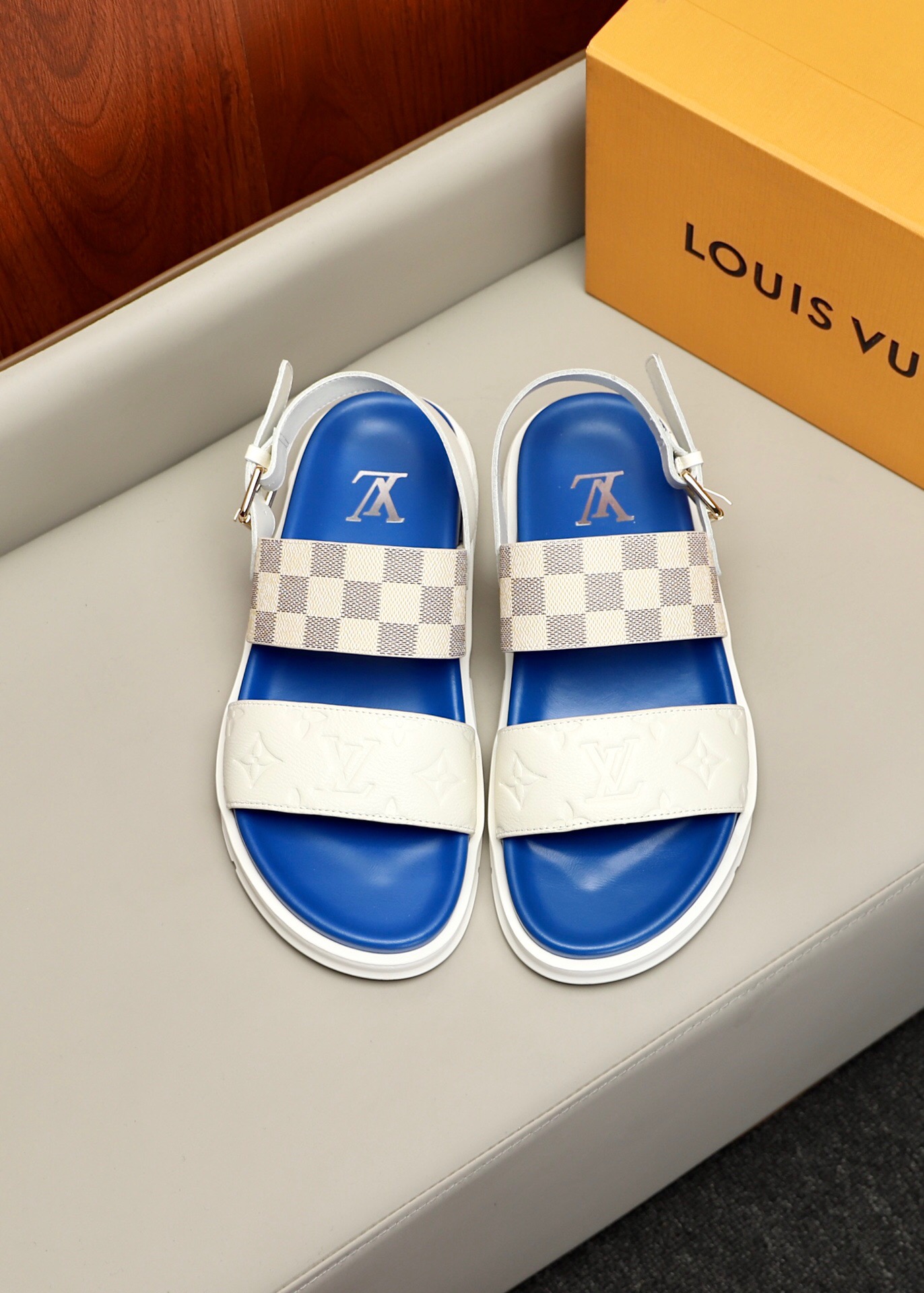 Men L*ouis V*uitton Top Slippers