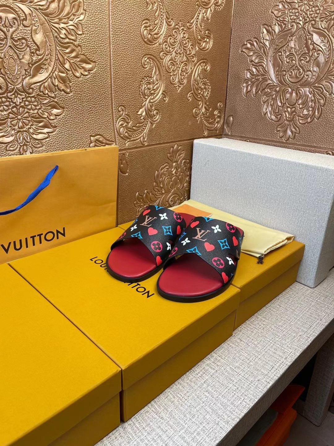 Men L*ouis V*uitton Top Slippers