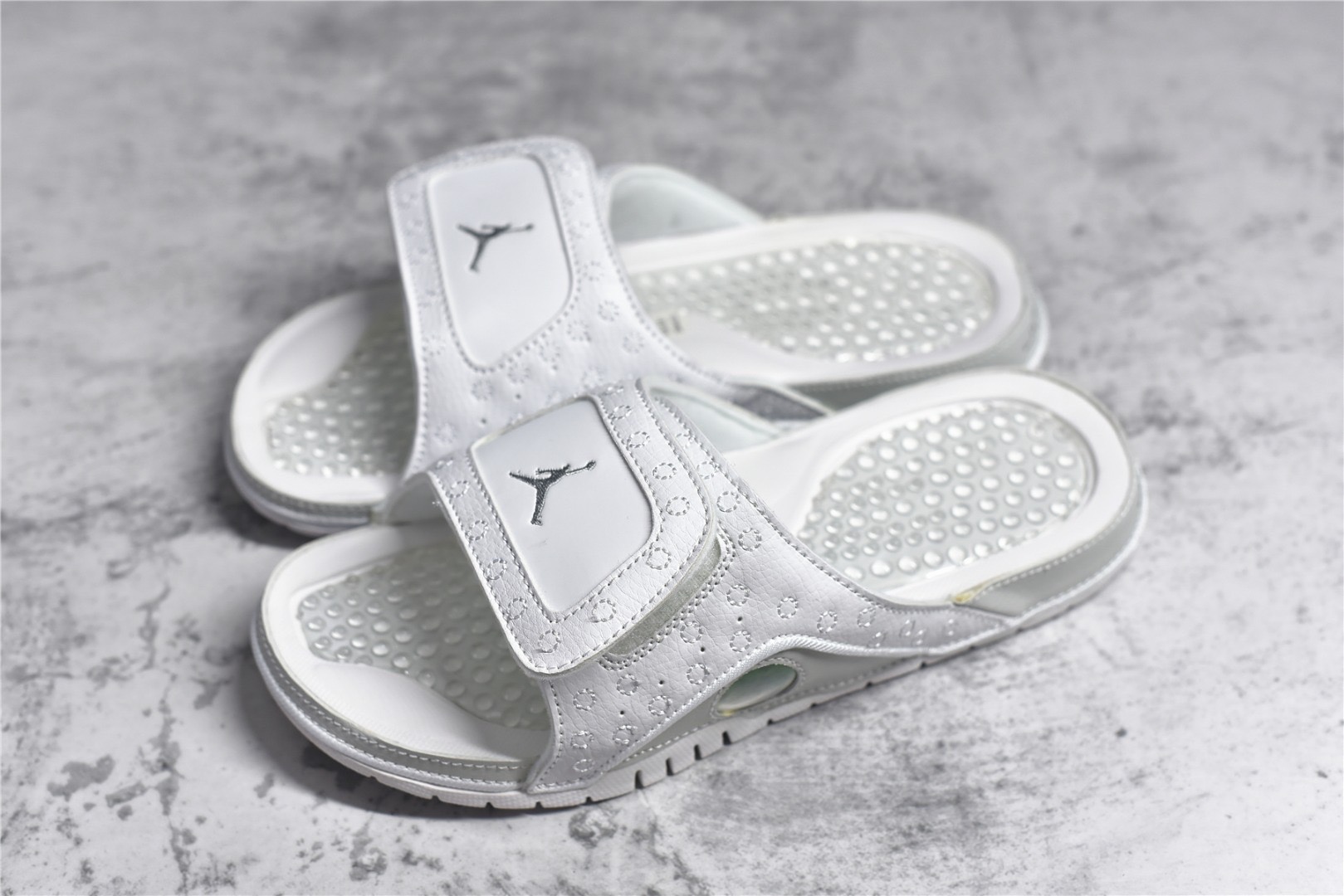 Nike Air Jordan 13 Slippers