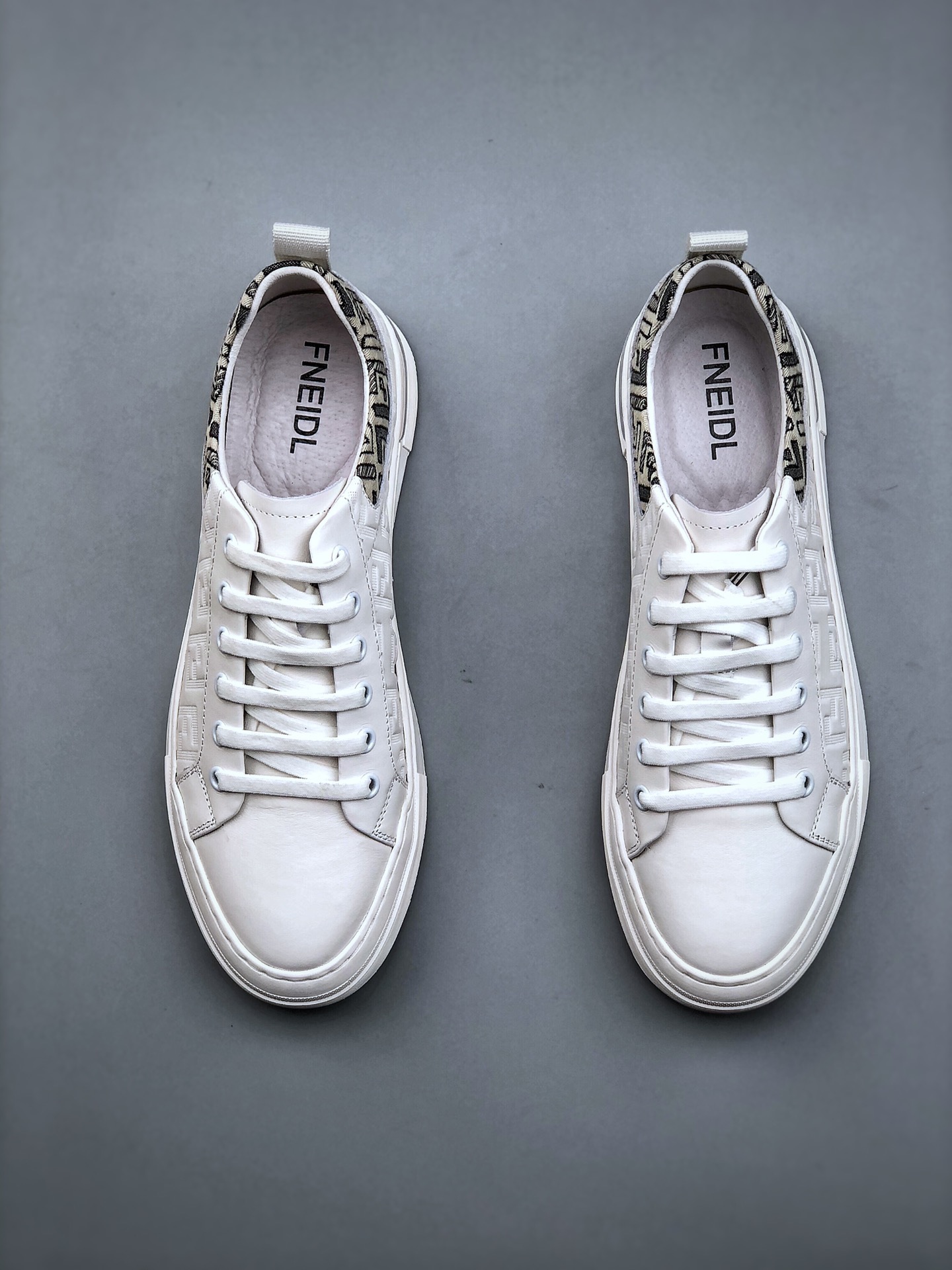 Men F*endi Top Sneaker ( )