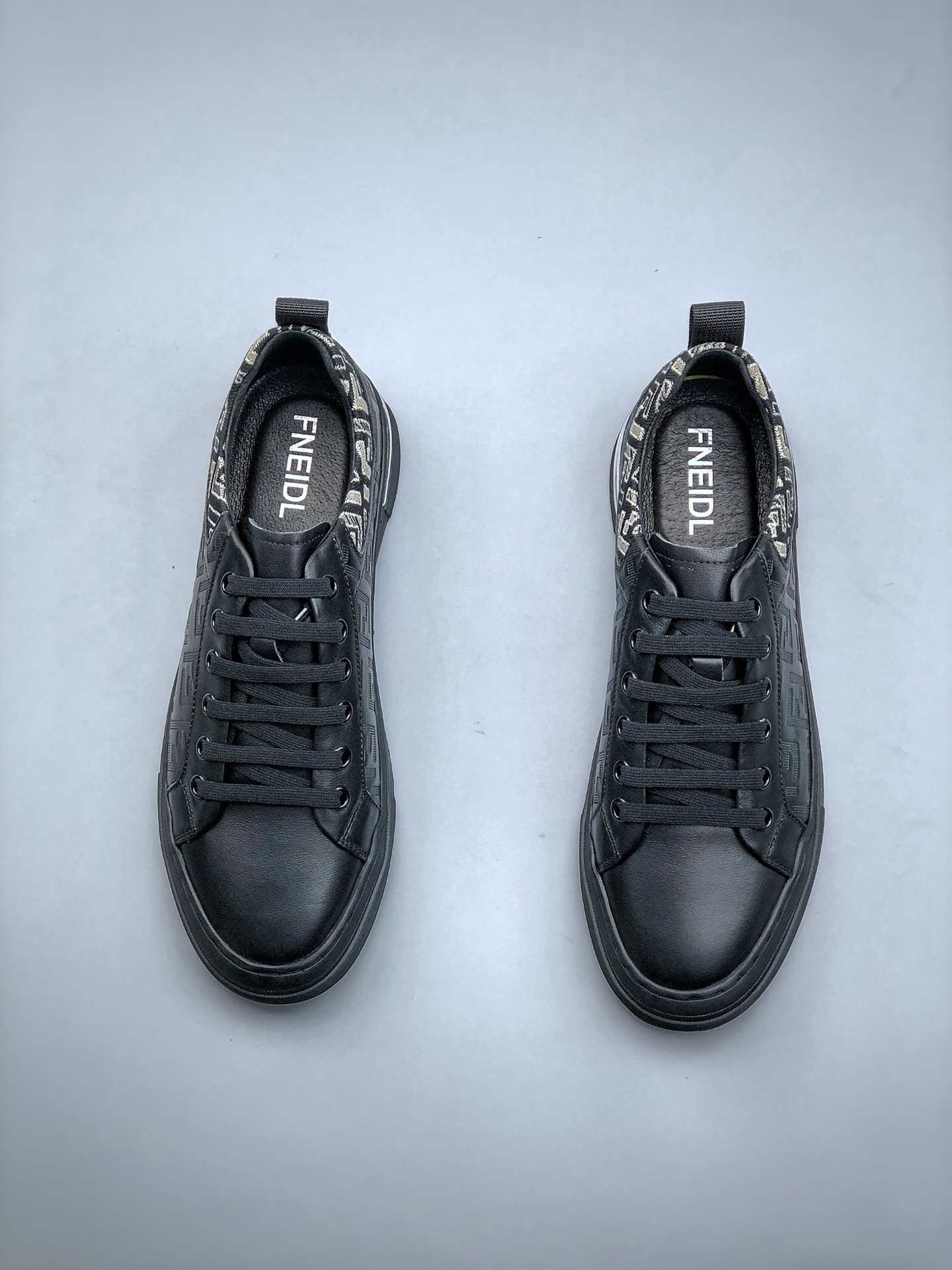 Men F*endi Top Sneaker ( )