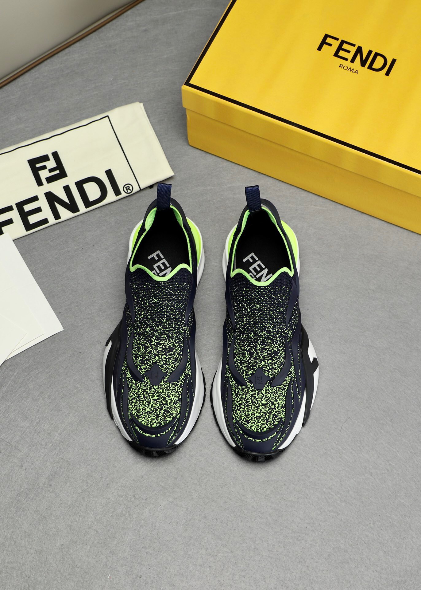 Men F*endi Top Sneaker （ ）