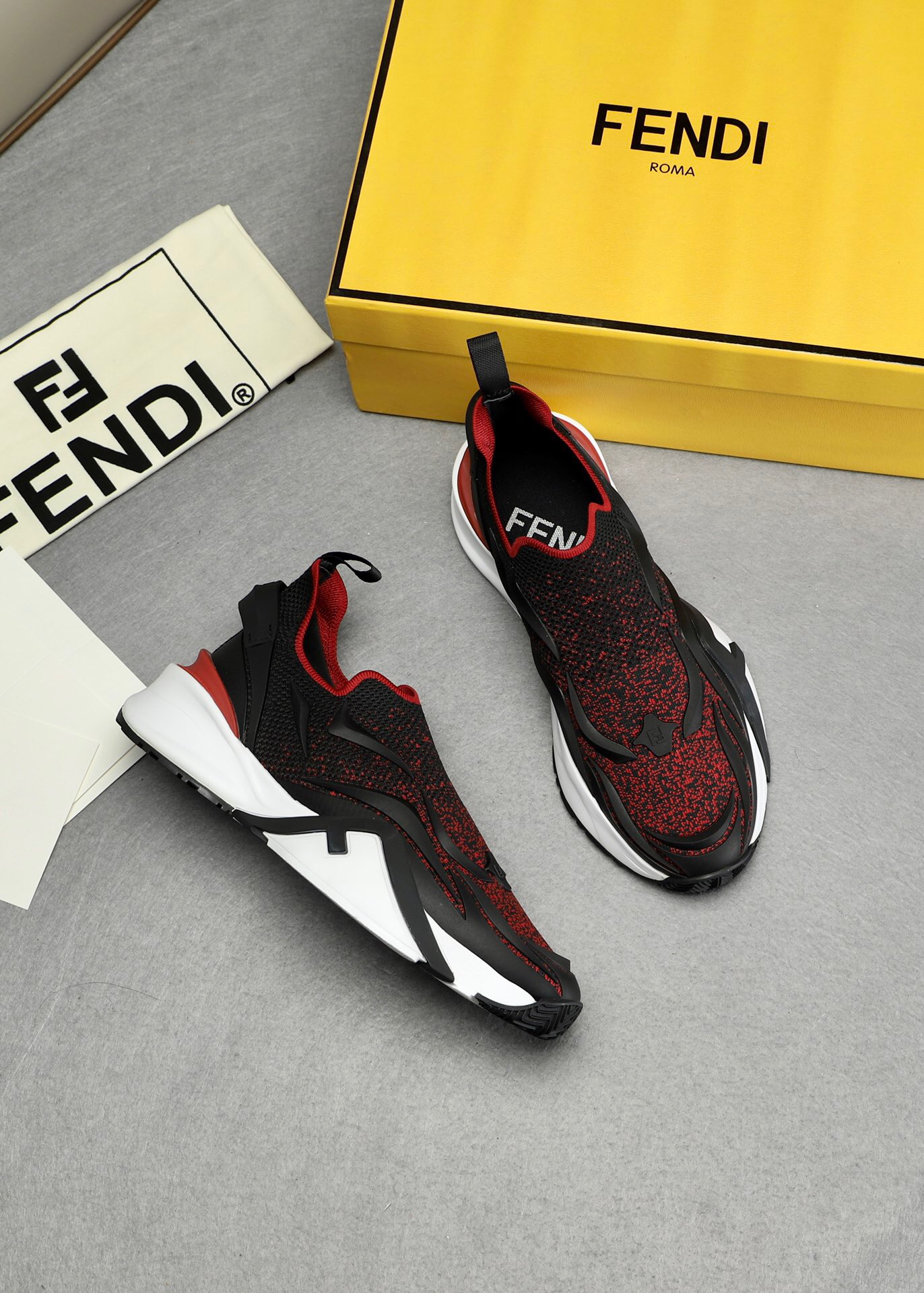 Men F*endi Top Sneaker （ ）