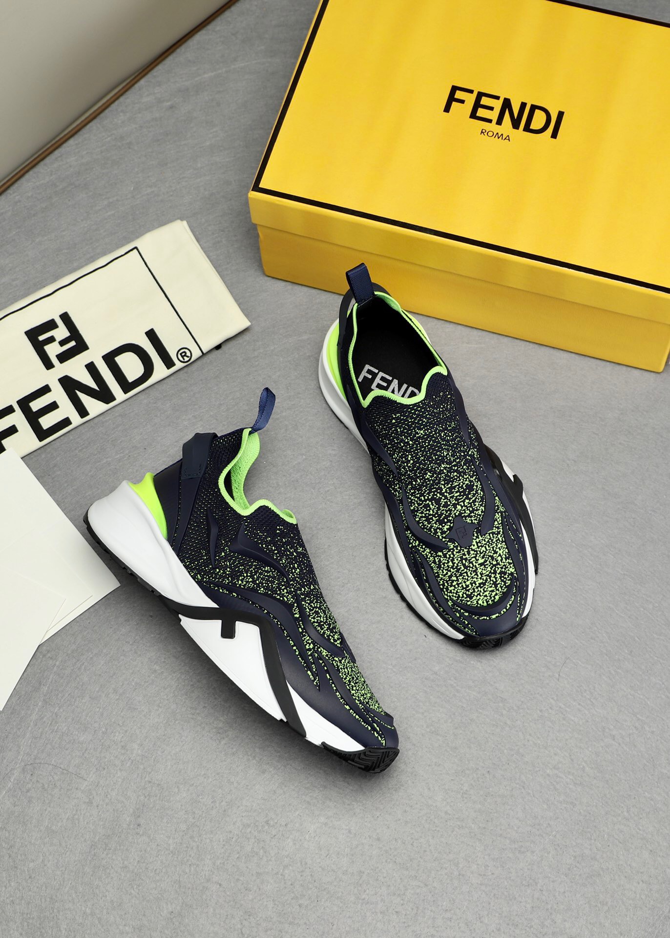 Men F*endi Top Sneaker （ ）