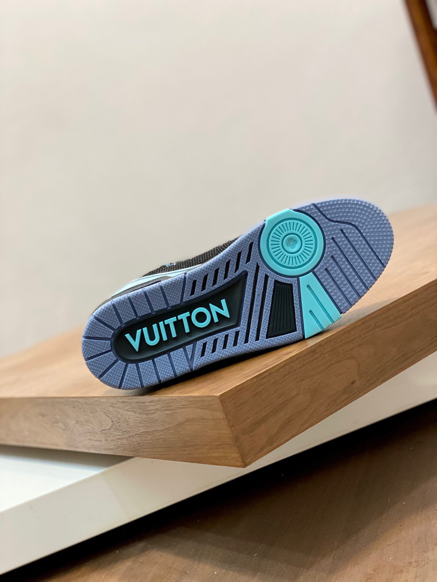 Men L*ouis V*uitton Top Sneaker Maikesneakers