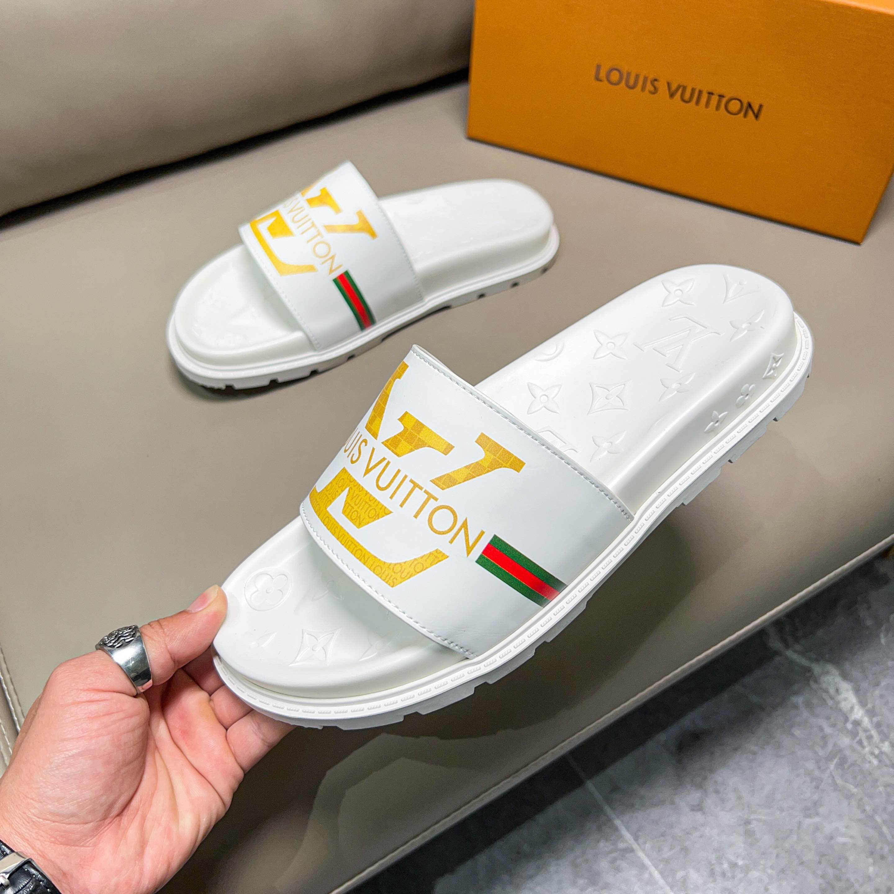Men L*ouis V*uitton Top Slippers