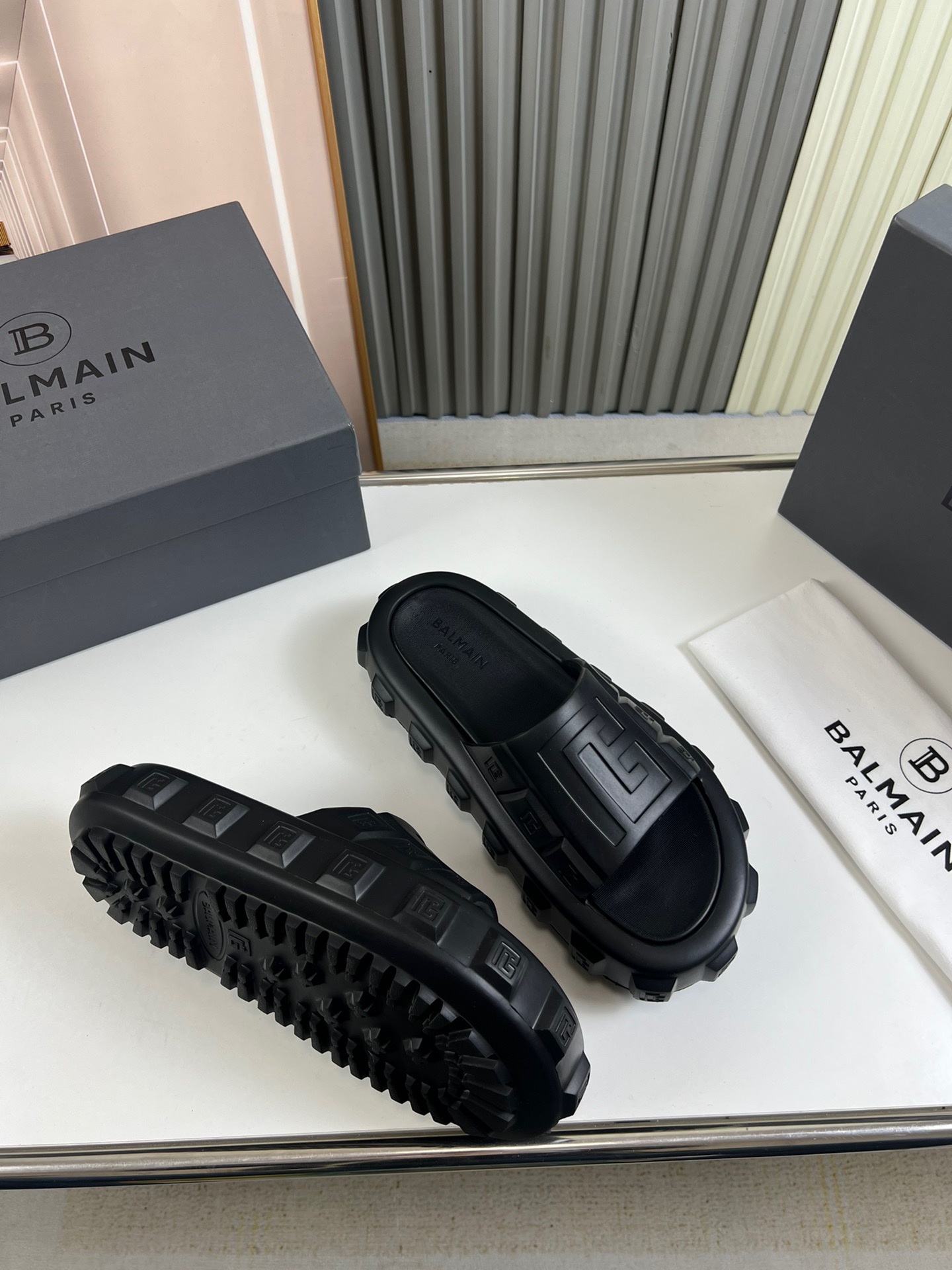 Men B*almain Top Slippers Maikesneakers