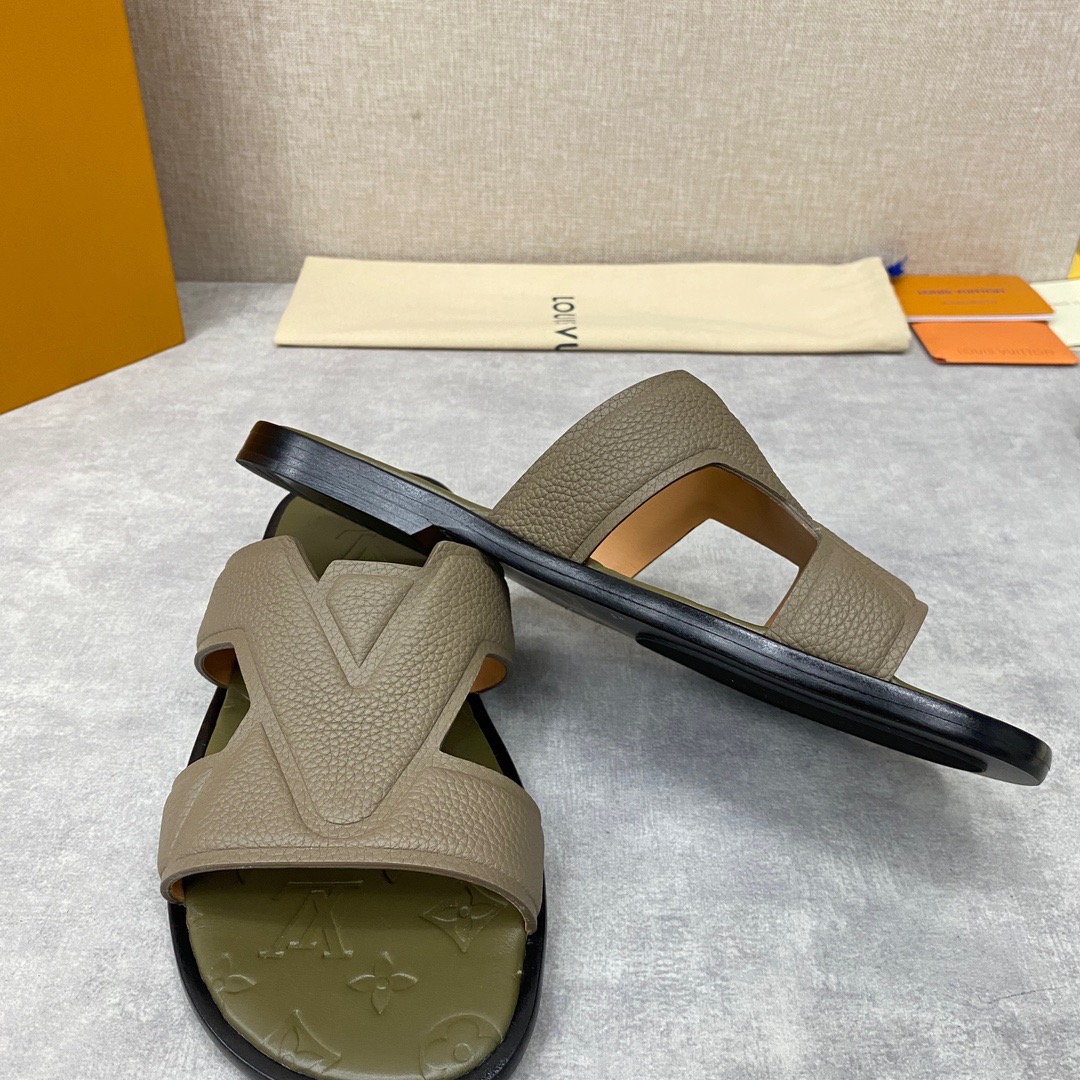 Men L*ouis V*uitton Top Slippers