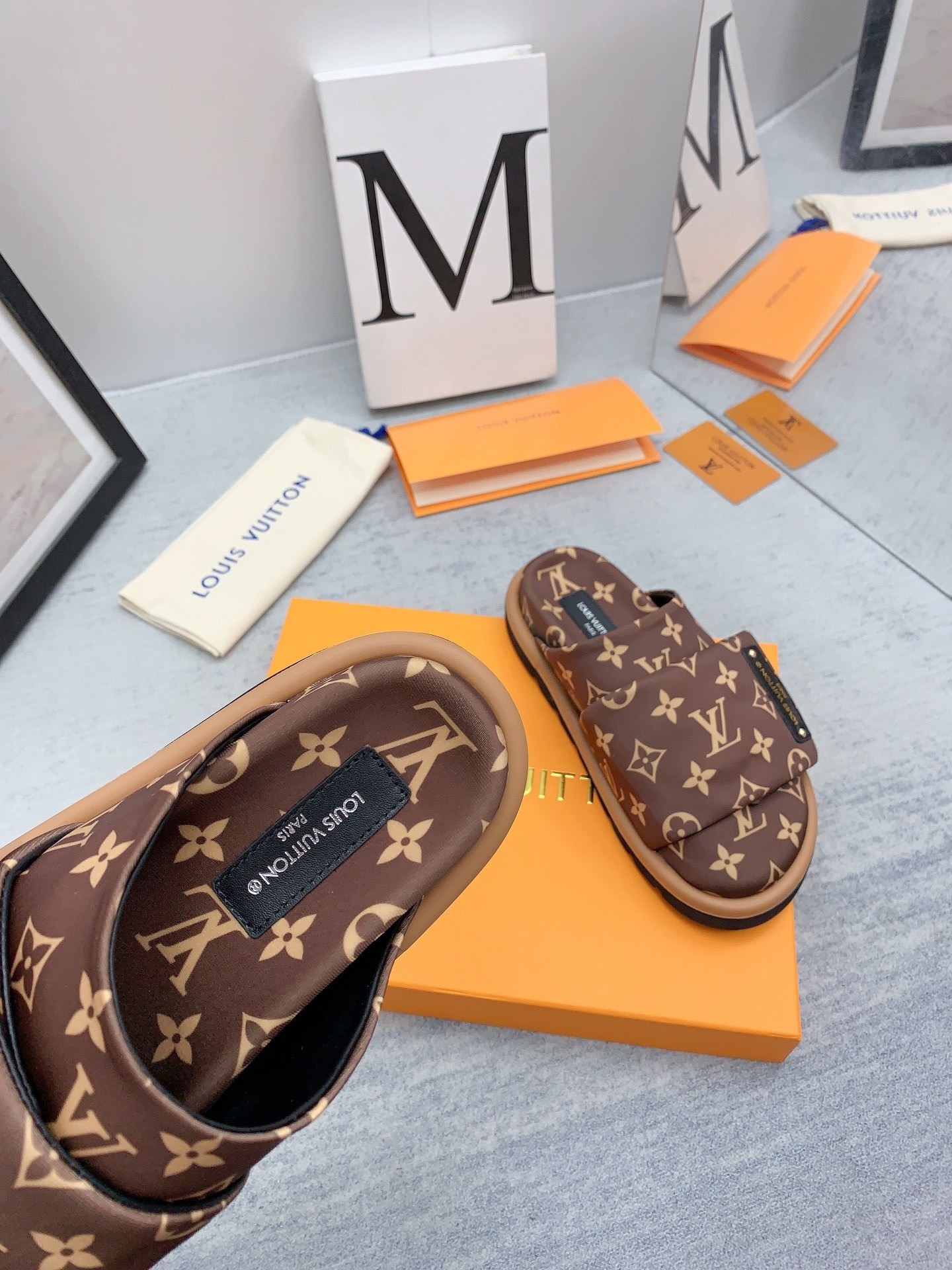 Men L*ouis V*uitton Top Slippers