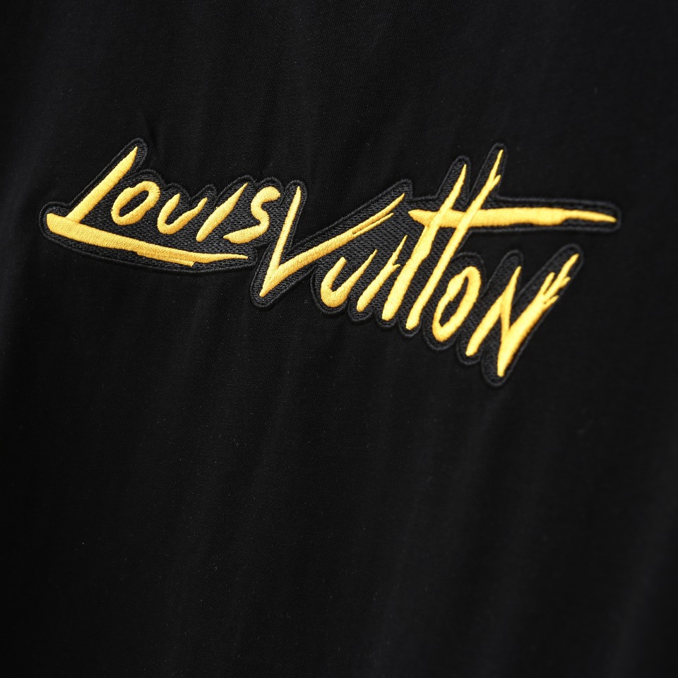 Men Women T-shirt Top Quality 2023