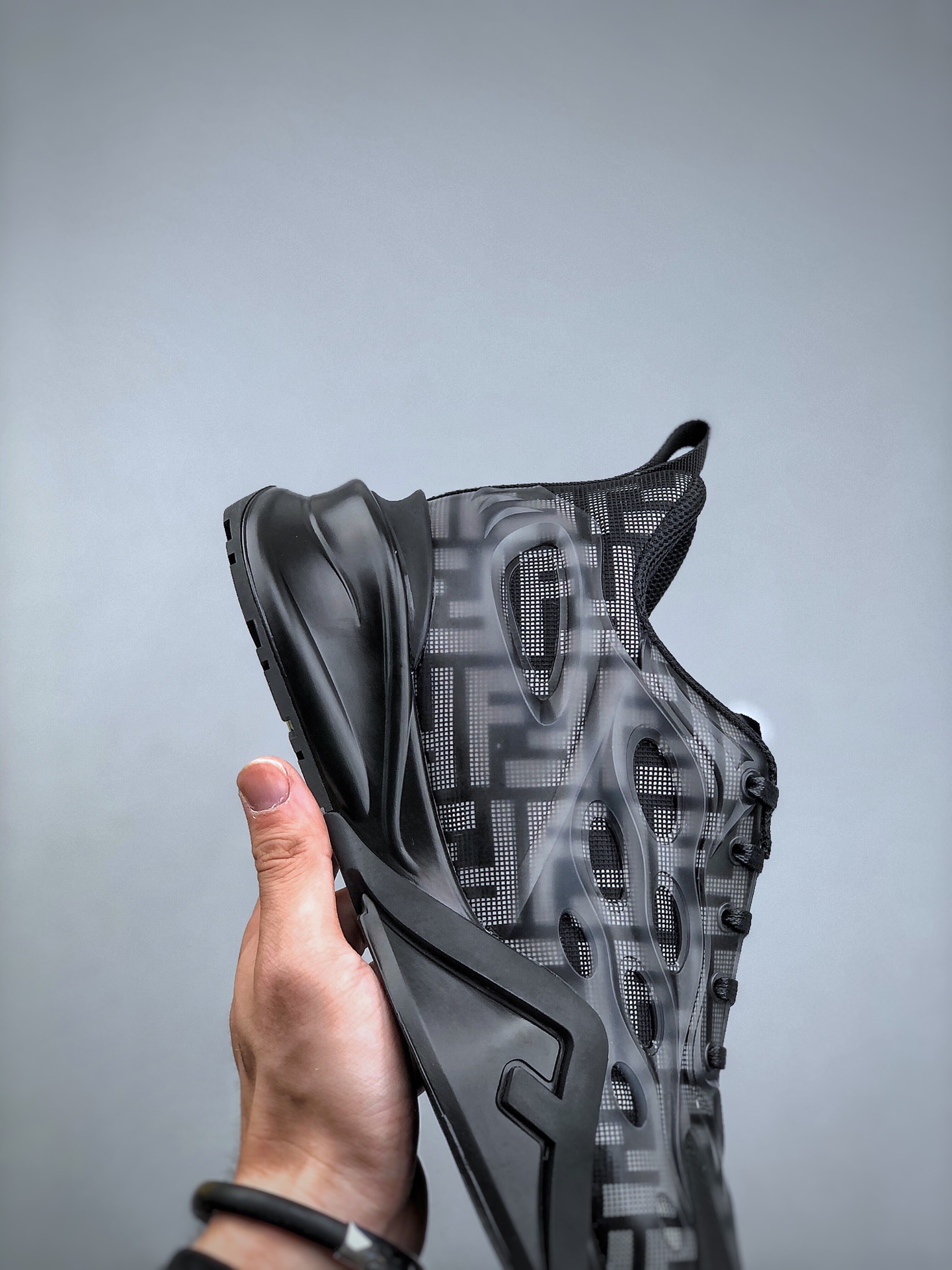 Men F*endi Top Sneaker ( )