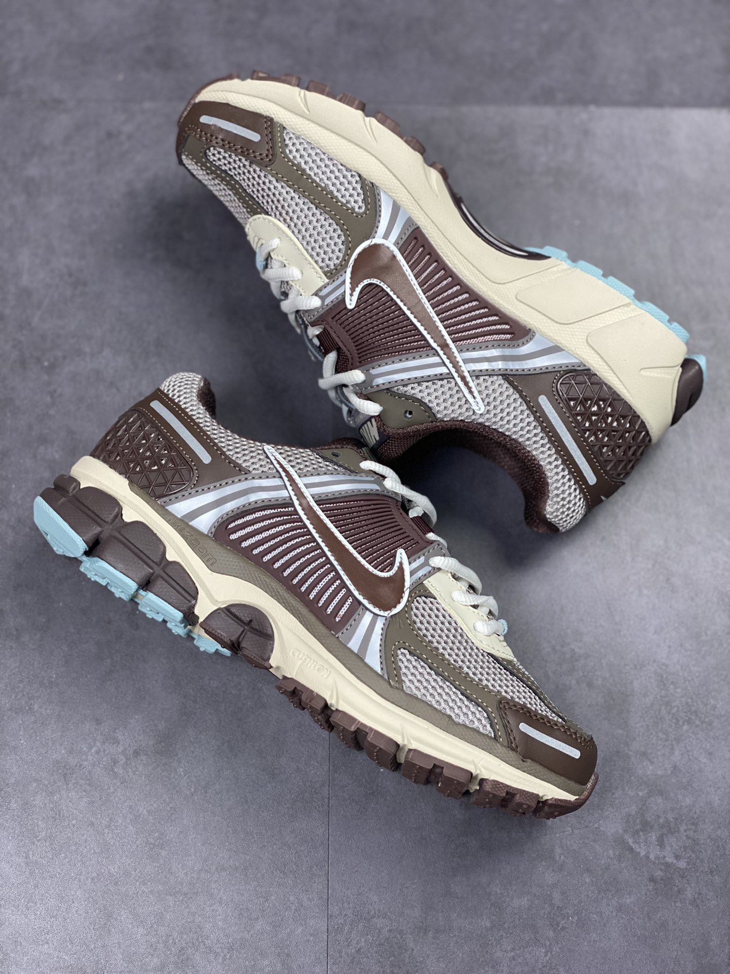 Nike Zoom Vomero 5 SP