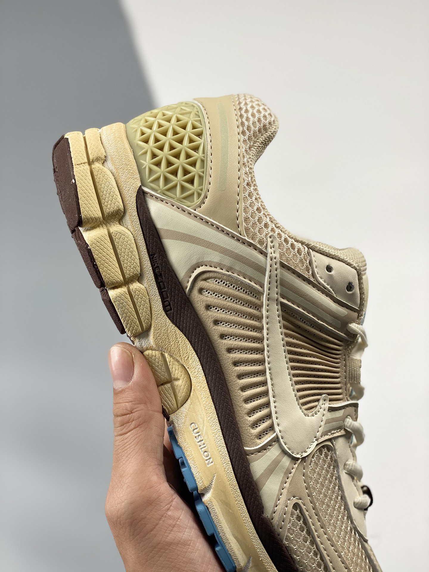 Nike Zoom Vomero 5 SP