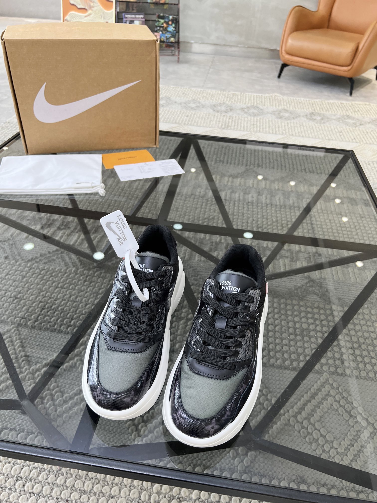 Men L*ouis V*uitton x NIKE Sneakers Maikesneakers