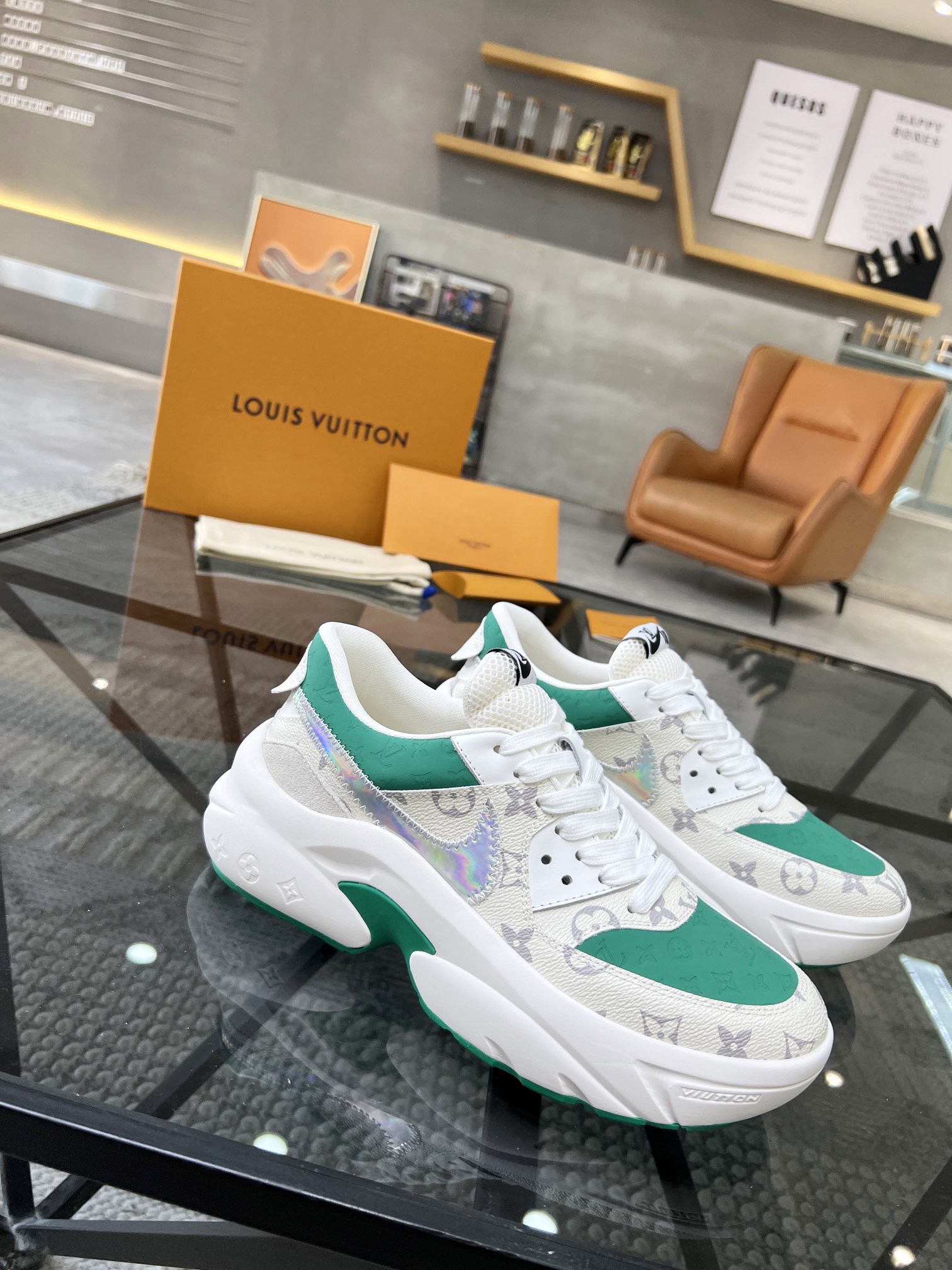 Men L*ouis V*uitton x NIKE Sneakers Maikesneakers