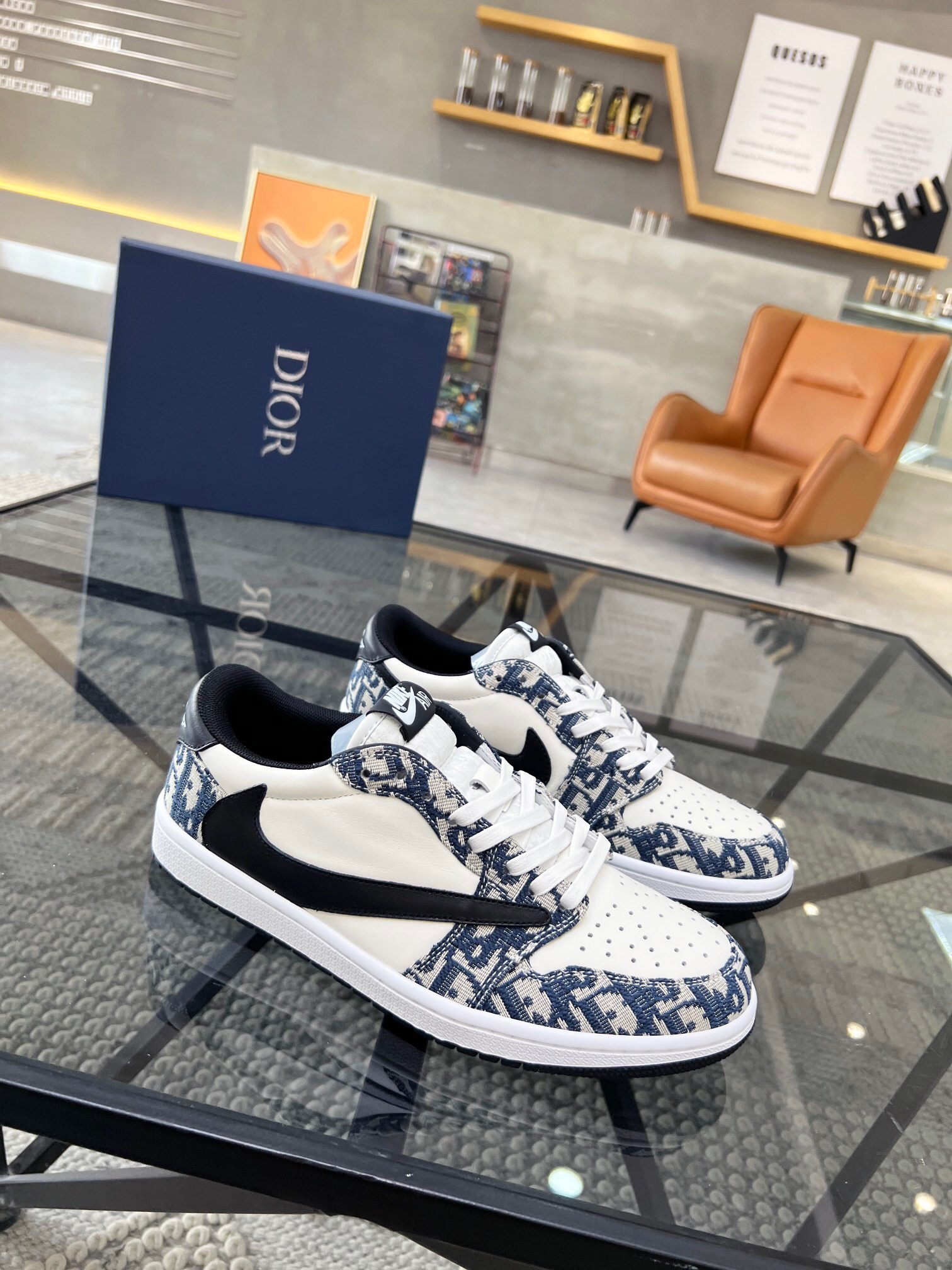 Men D*ior Top Sneakers