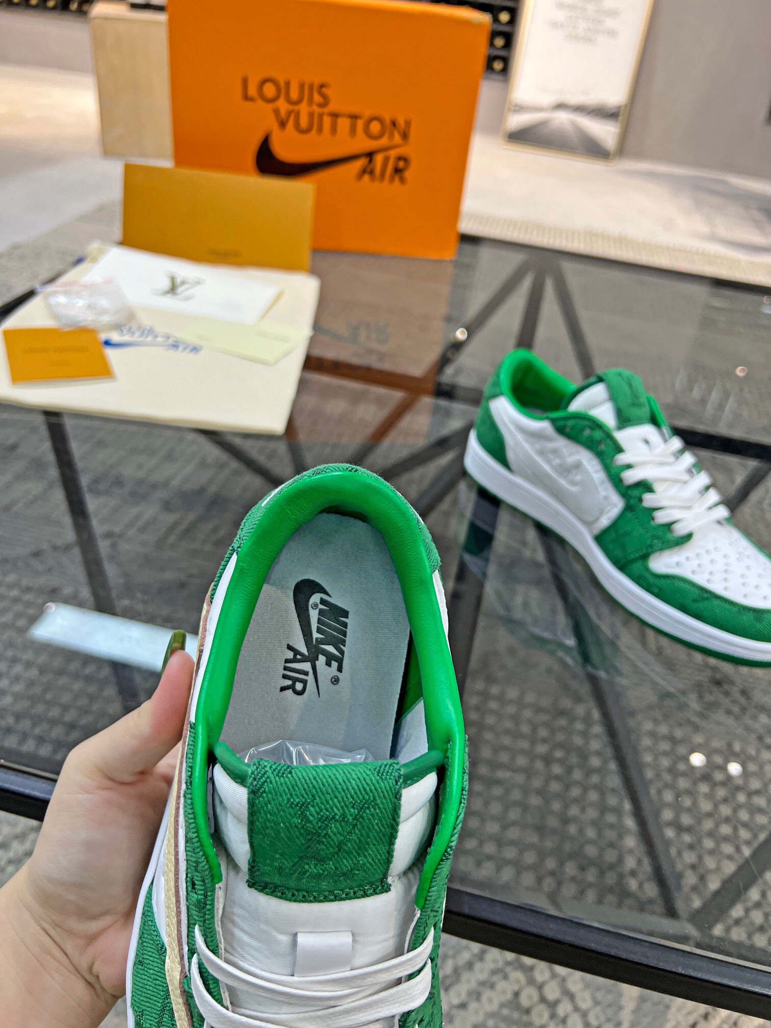 Men L*ouis V*uitton x NIKE Sneakers Maikesneakers