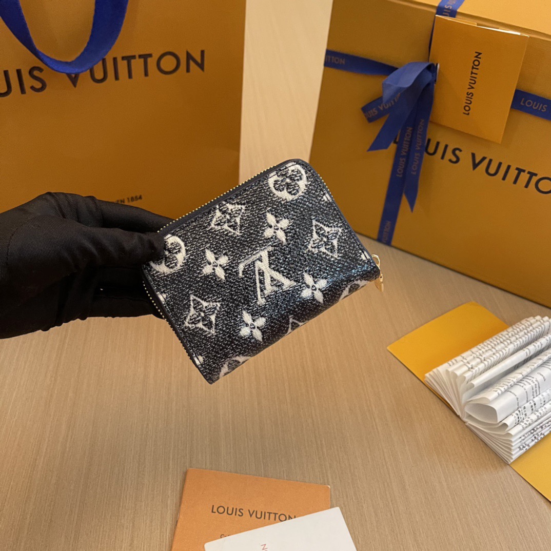 L*ouis V*uitton Top Bag