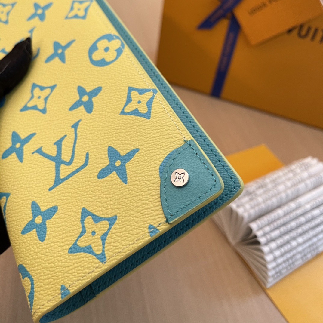 L*ouis V*uitton Top Bag