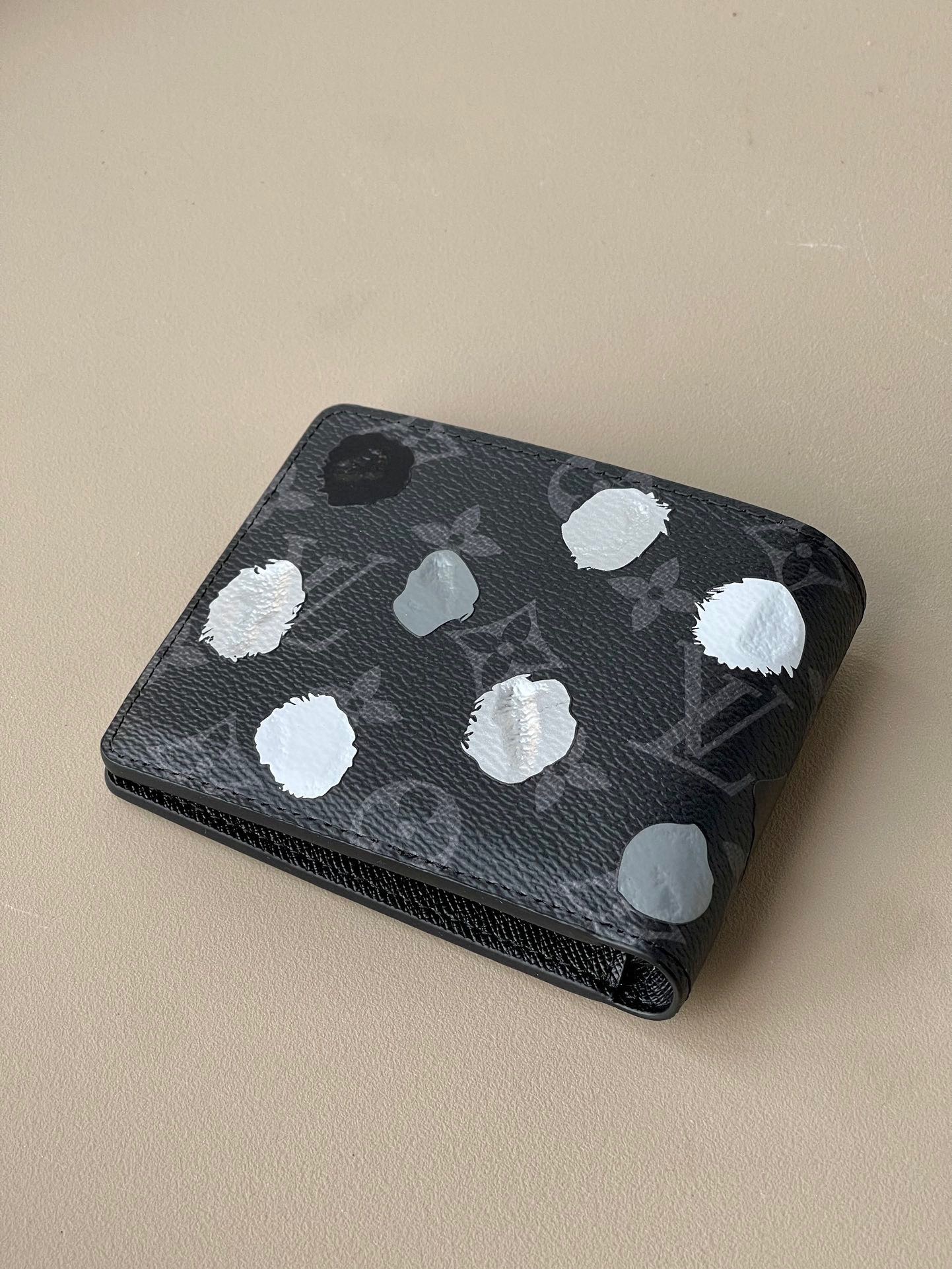 L*ouis V*uitton Top Bag