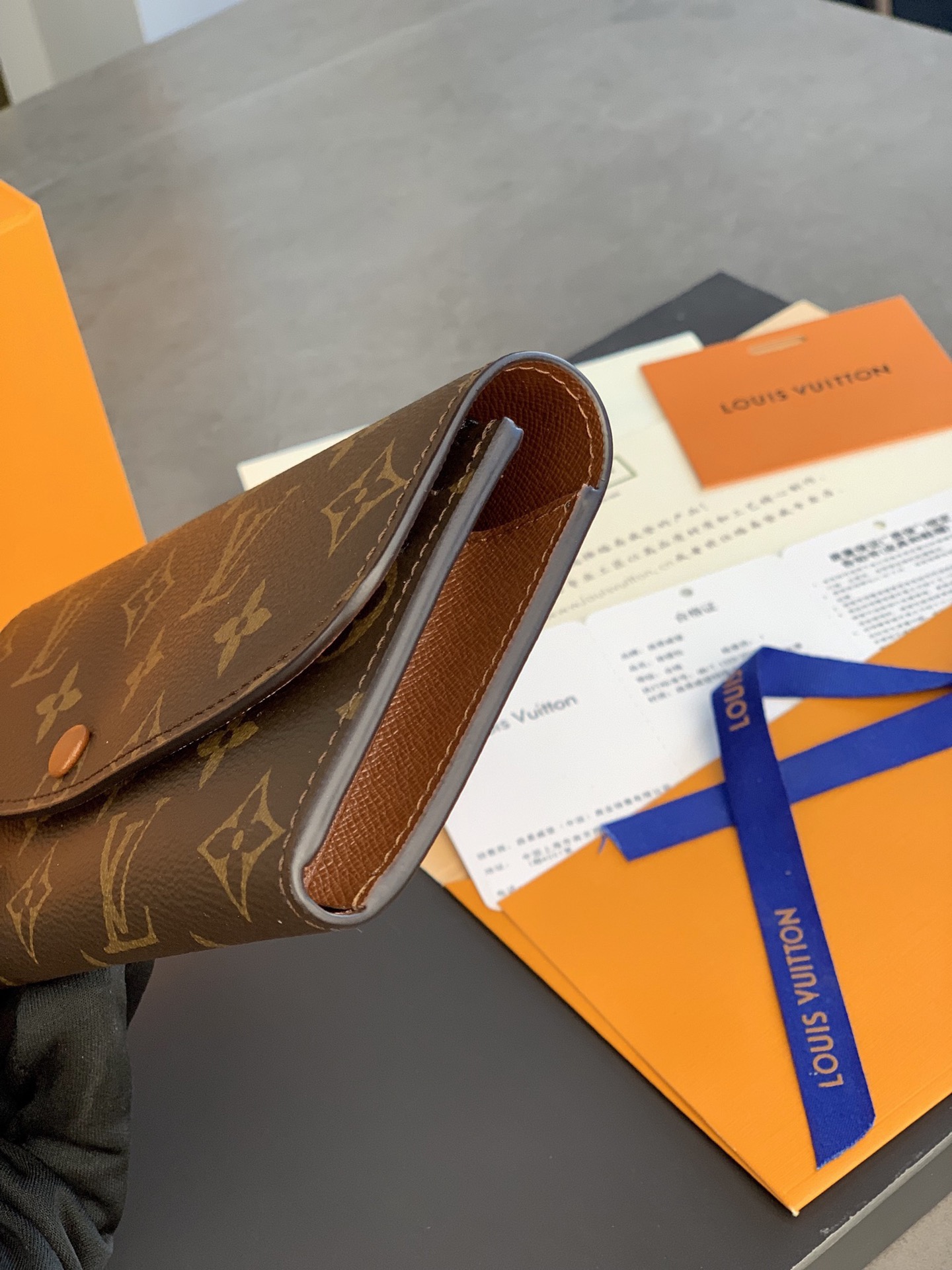 L*ouis V*uitton Top Bag