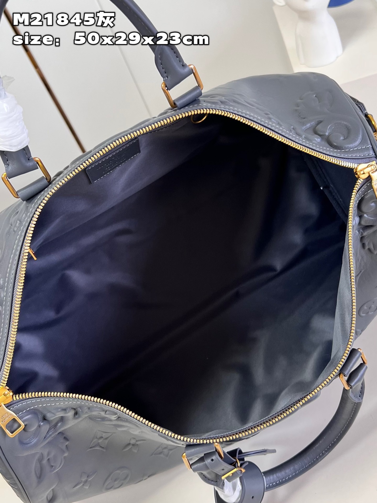 L*ouis V*uitton Top Bag