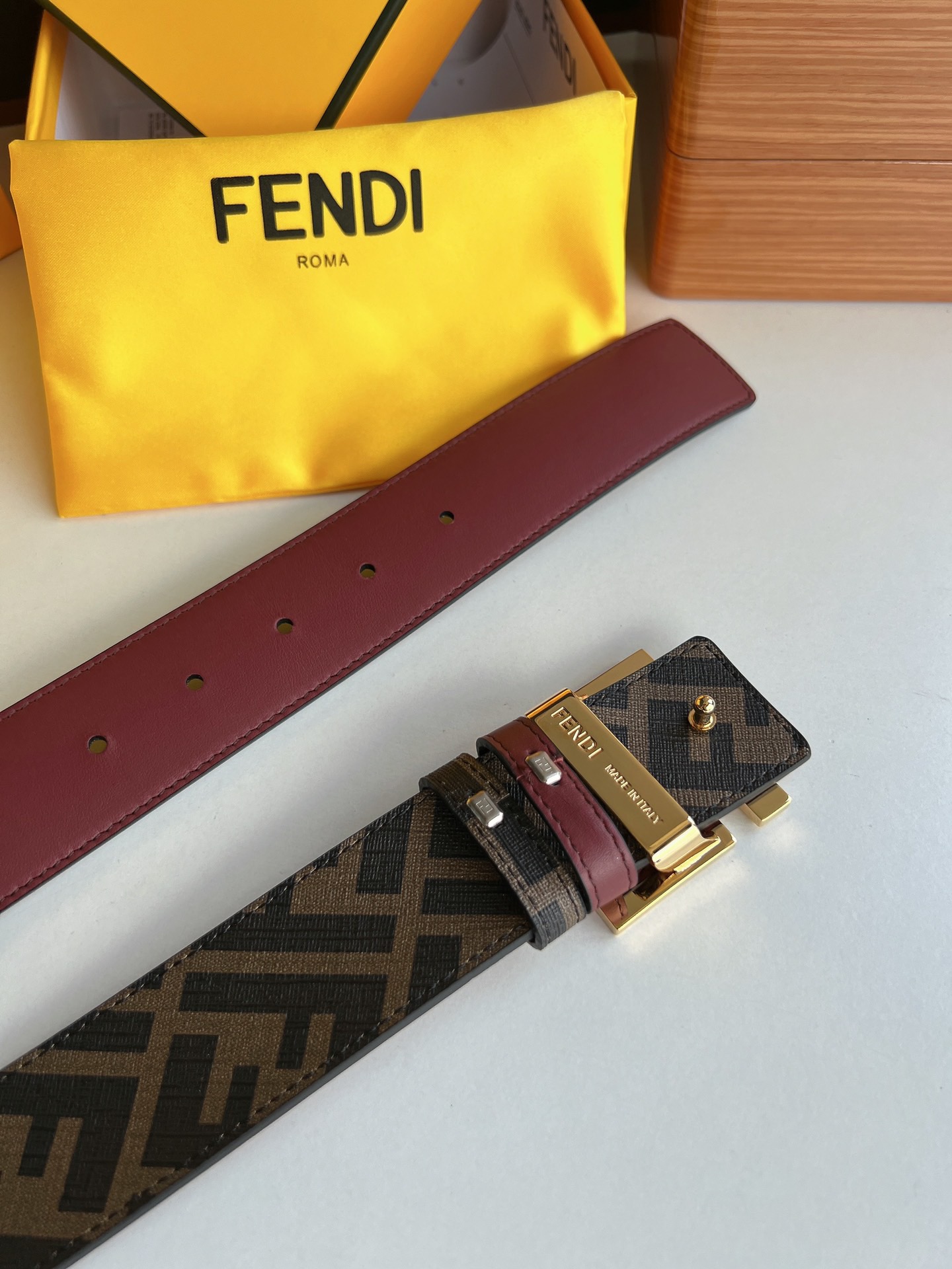 L*ouis V*uitton Top Version 40MM