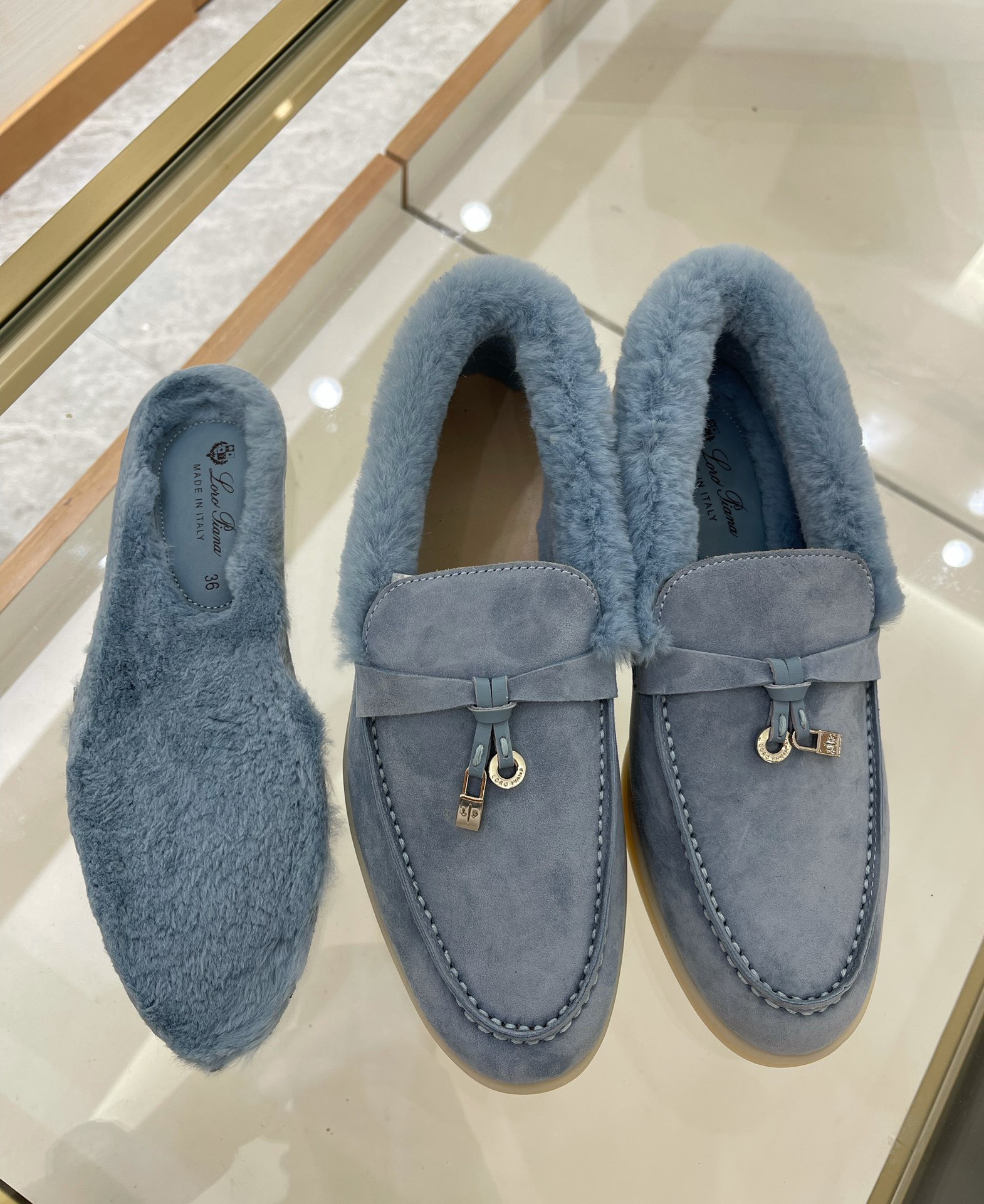 Women L*oro P*iana Top Loafer （）