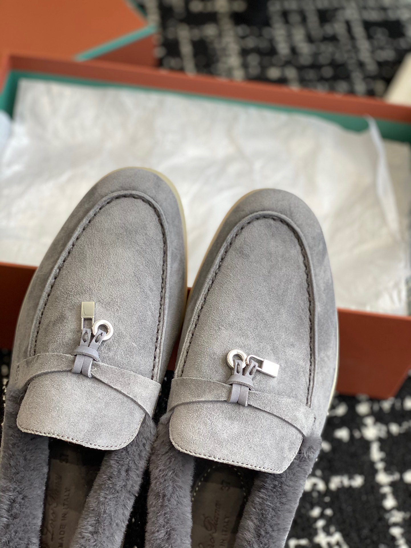 Women L*oro P*iana Top Loafer （）