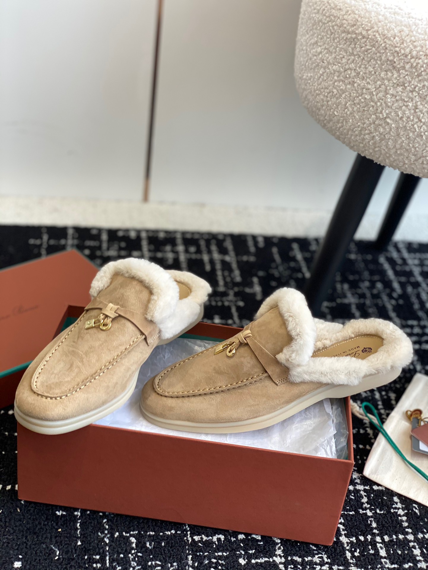 Women L*oro P*iana Top Loafer （）