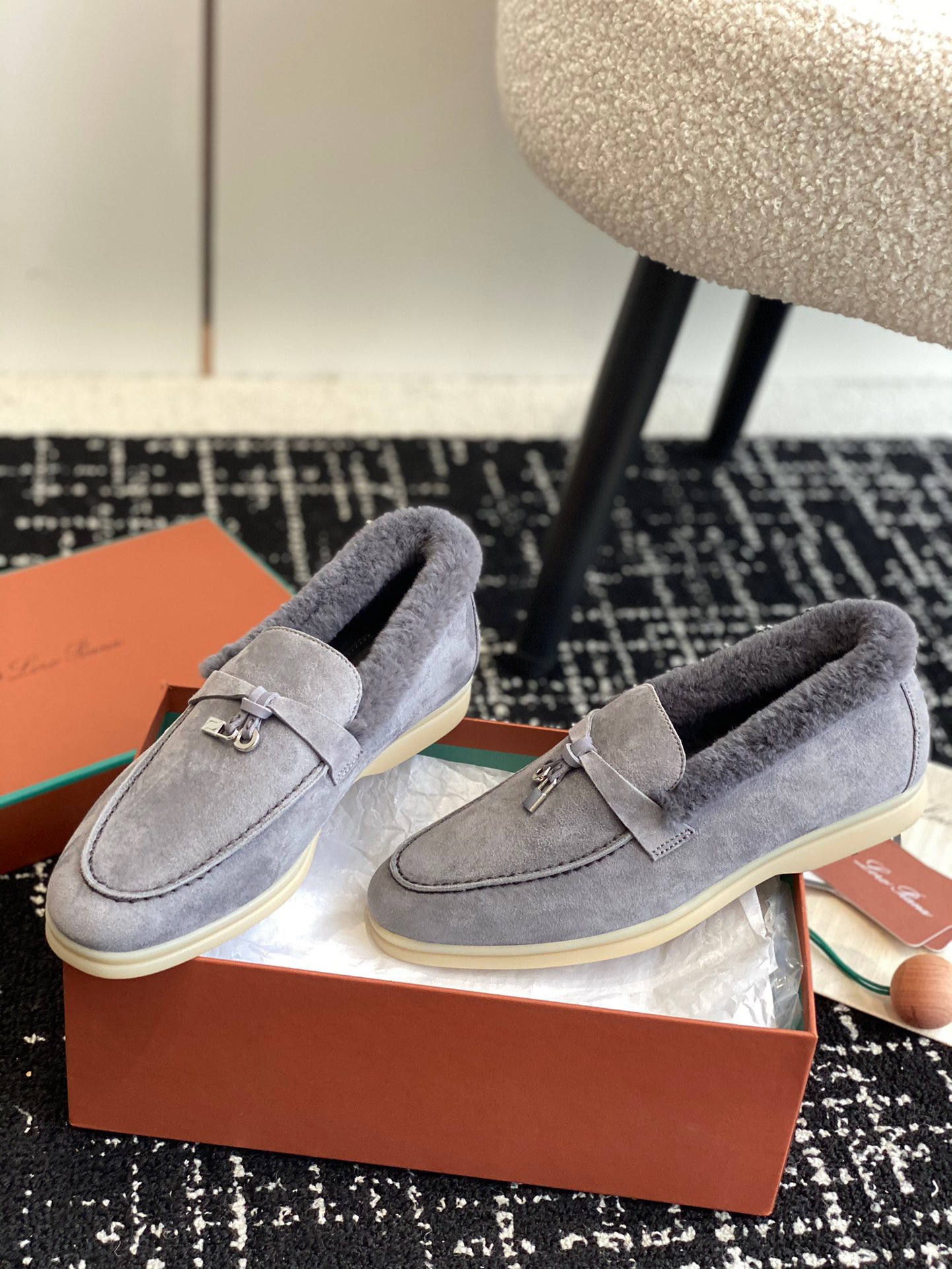 Women L*oro P*iana Top Loafer （）