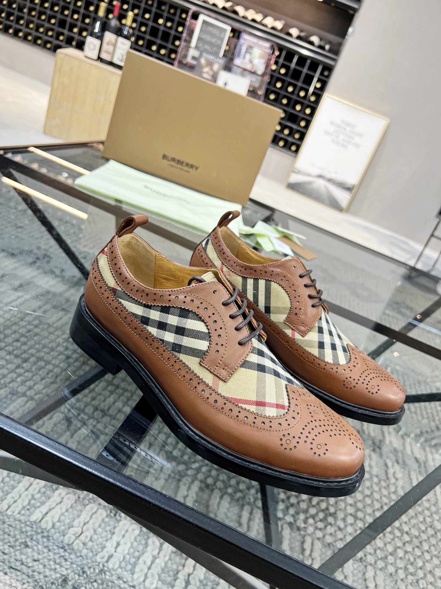 Men B*urberry Top Sneaker Maikesneakers