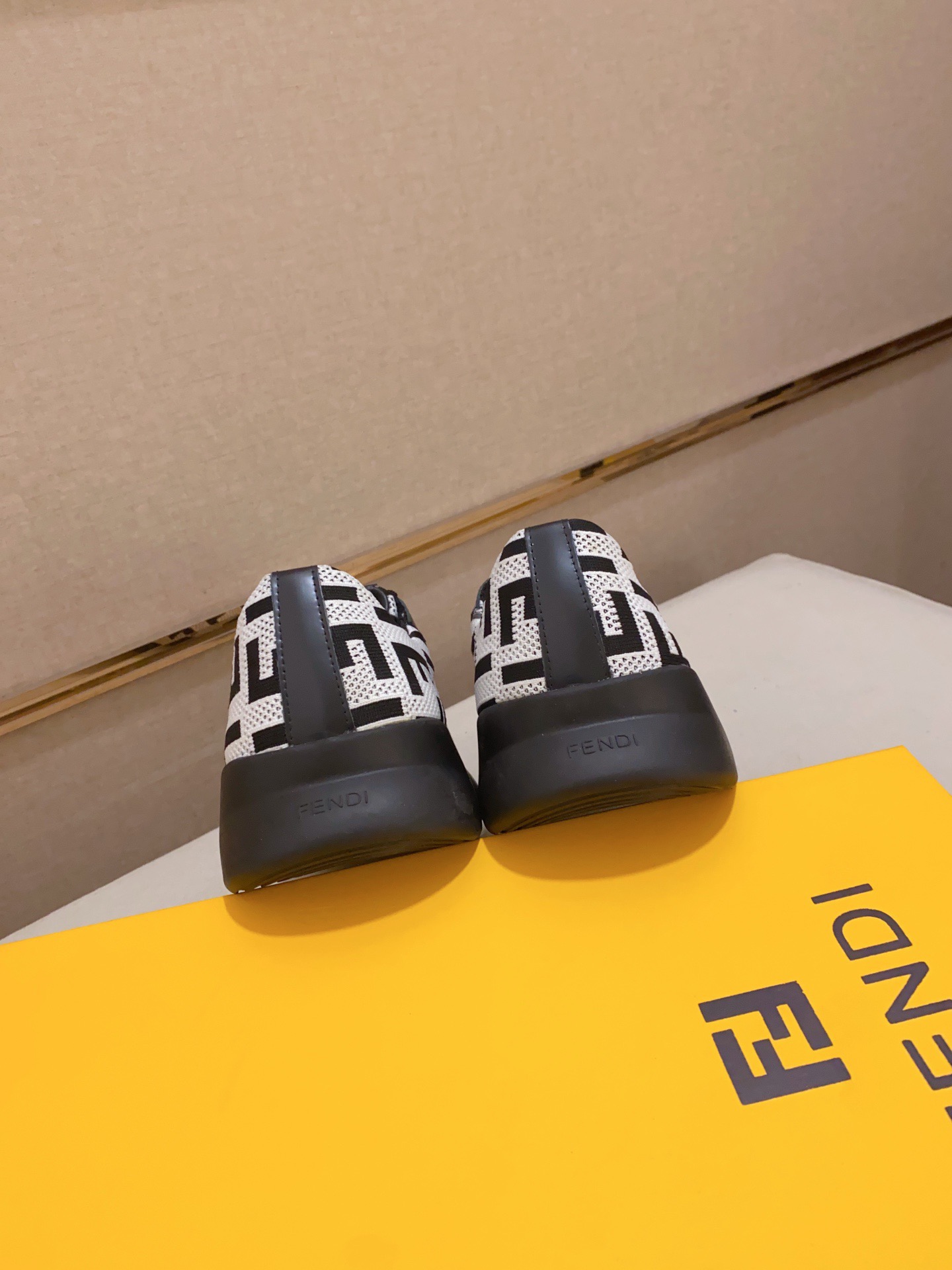 Men F*endi Top Sneaker